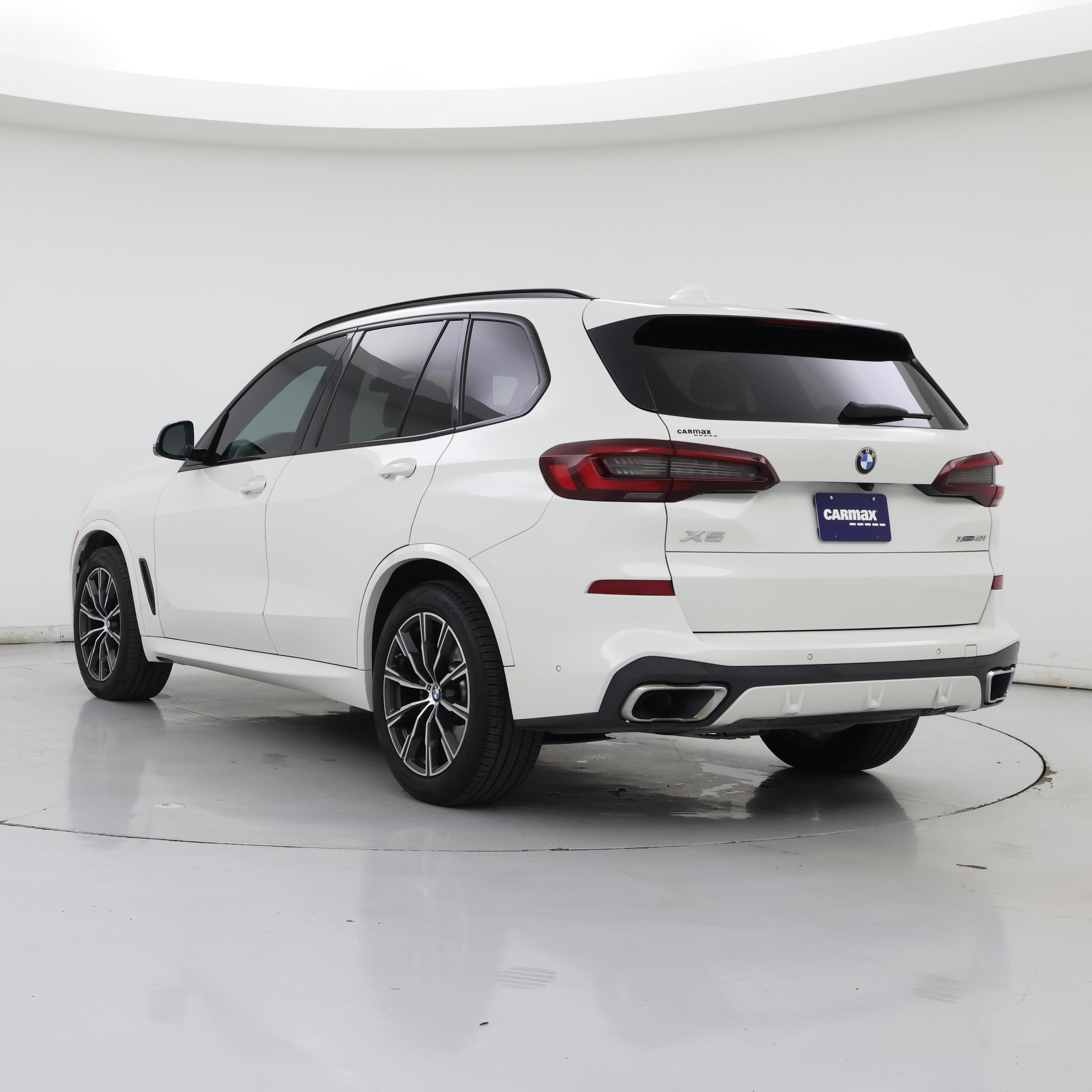 Thumbnail: 2022 BMW X5 - 2