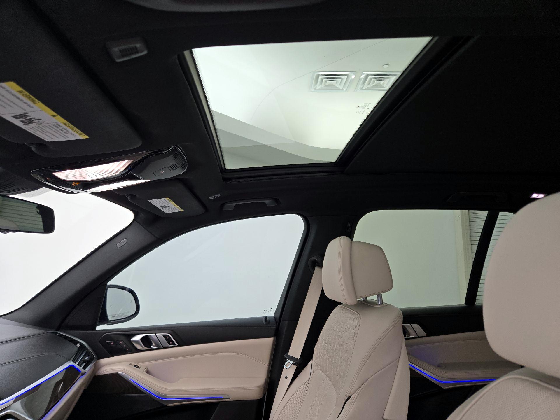 Thumbnail: 2022 BMW X5 - 20