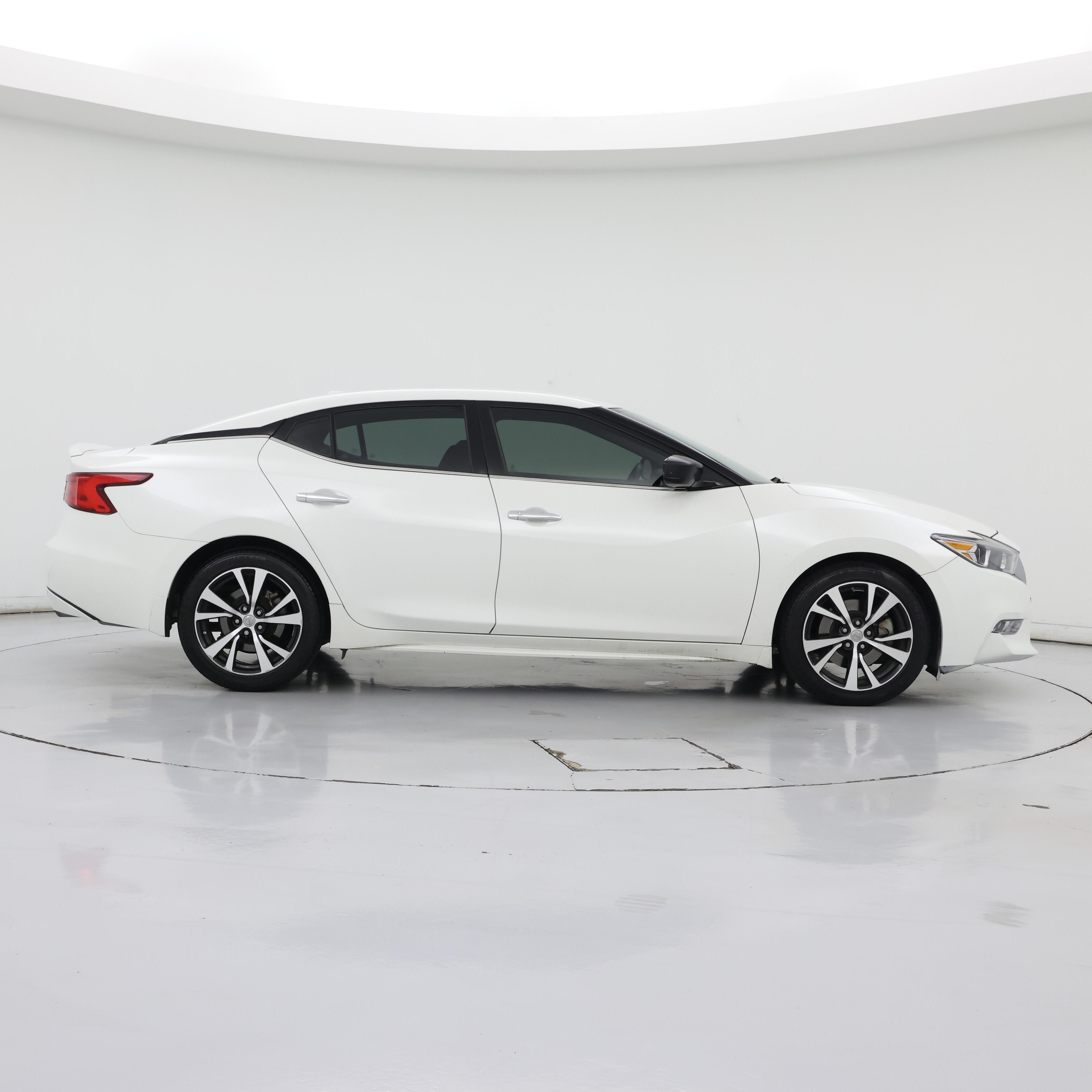 Thumbnail: 2016 Nissan Maxima - 7