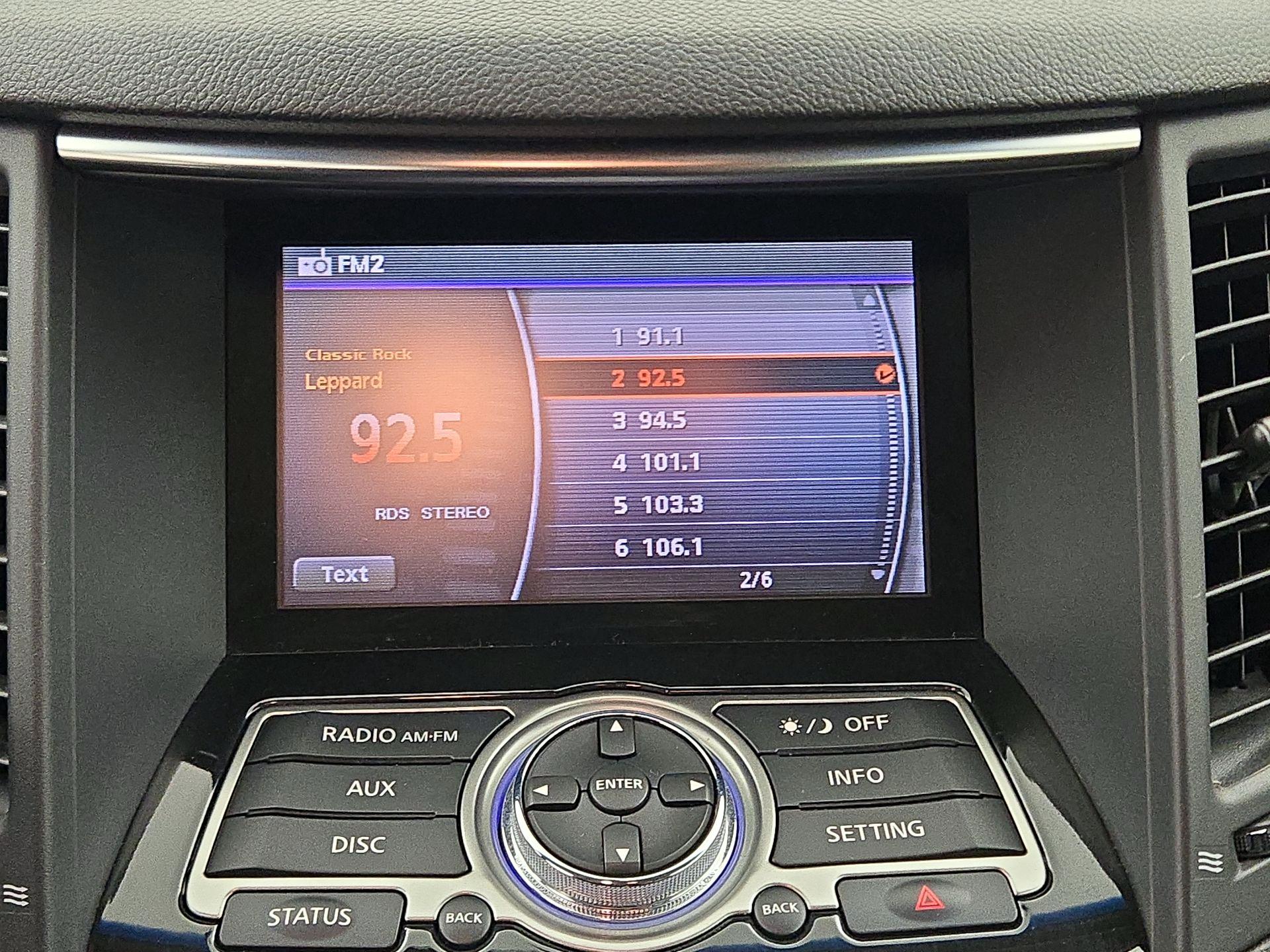 Thumbnail: 2016 INFINITI QX70 - 15