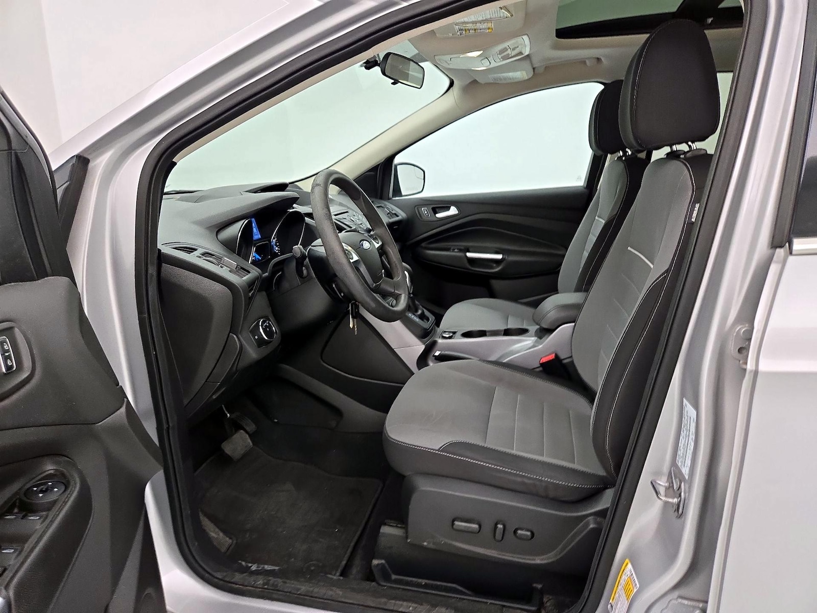 Power Seat(s) & Side Airbags