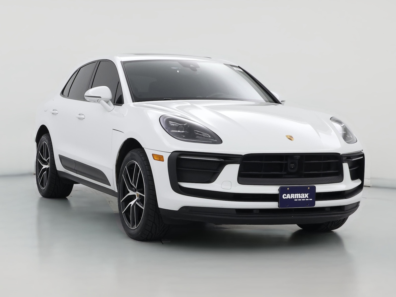 2024 Porsche Macan T