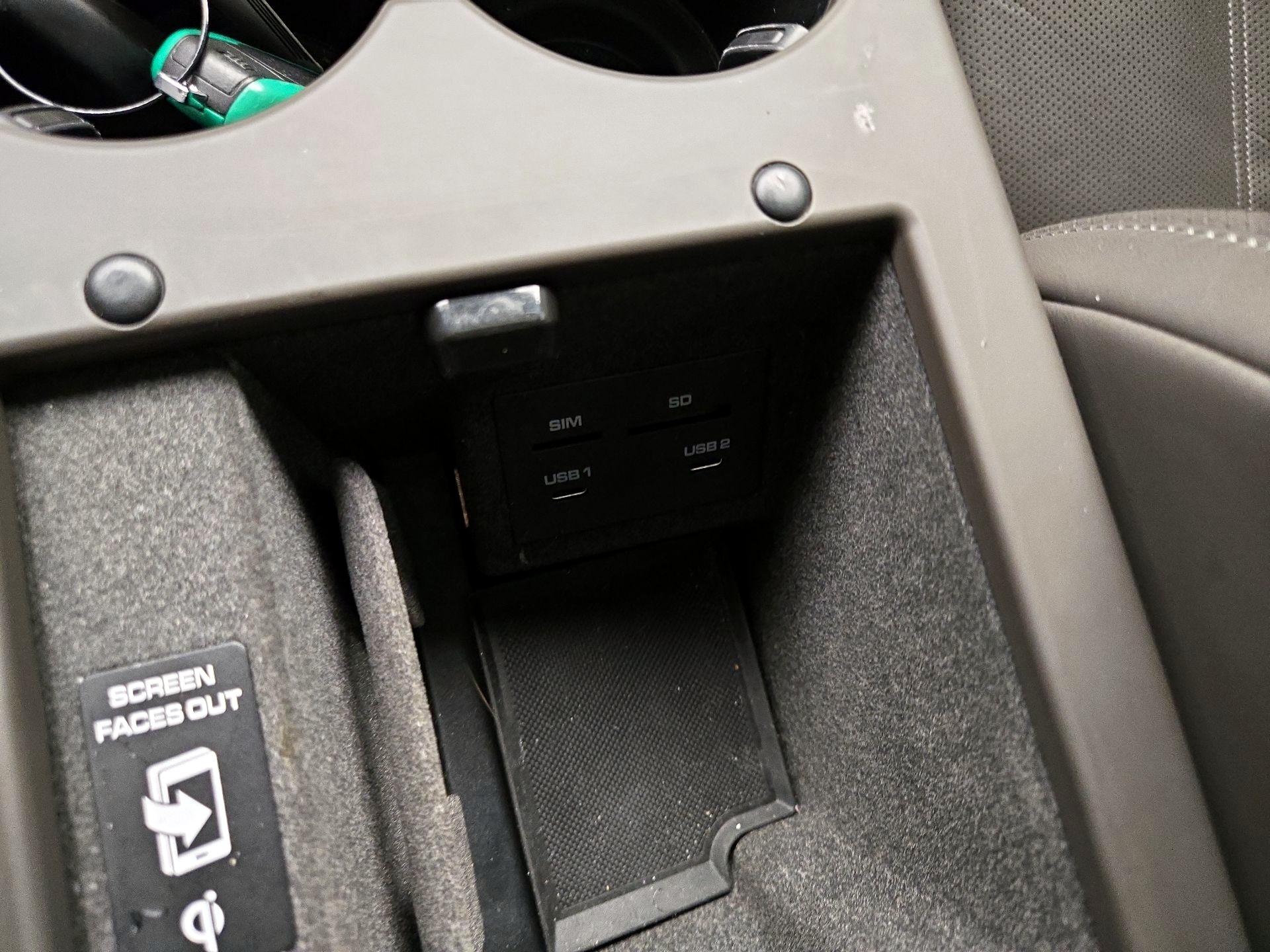 Thumbnail: 2024 Porsche Macan - 19