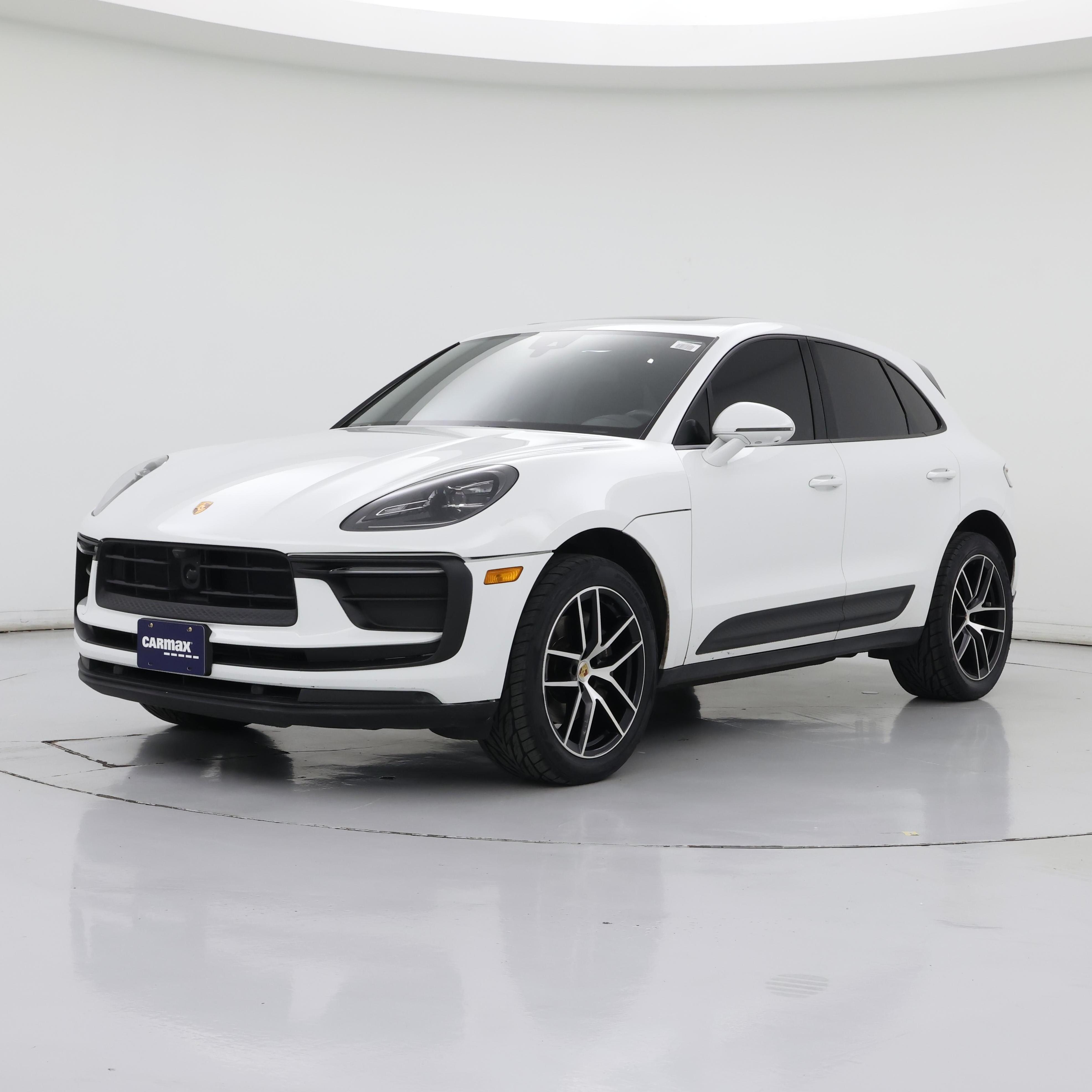 Thumbnail: 2024 Porsche Macan - 4