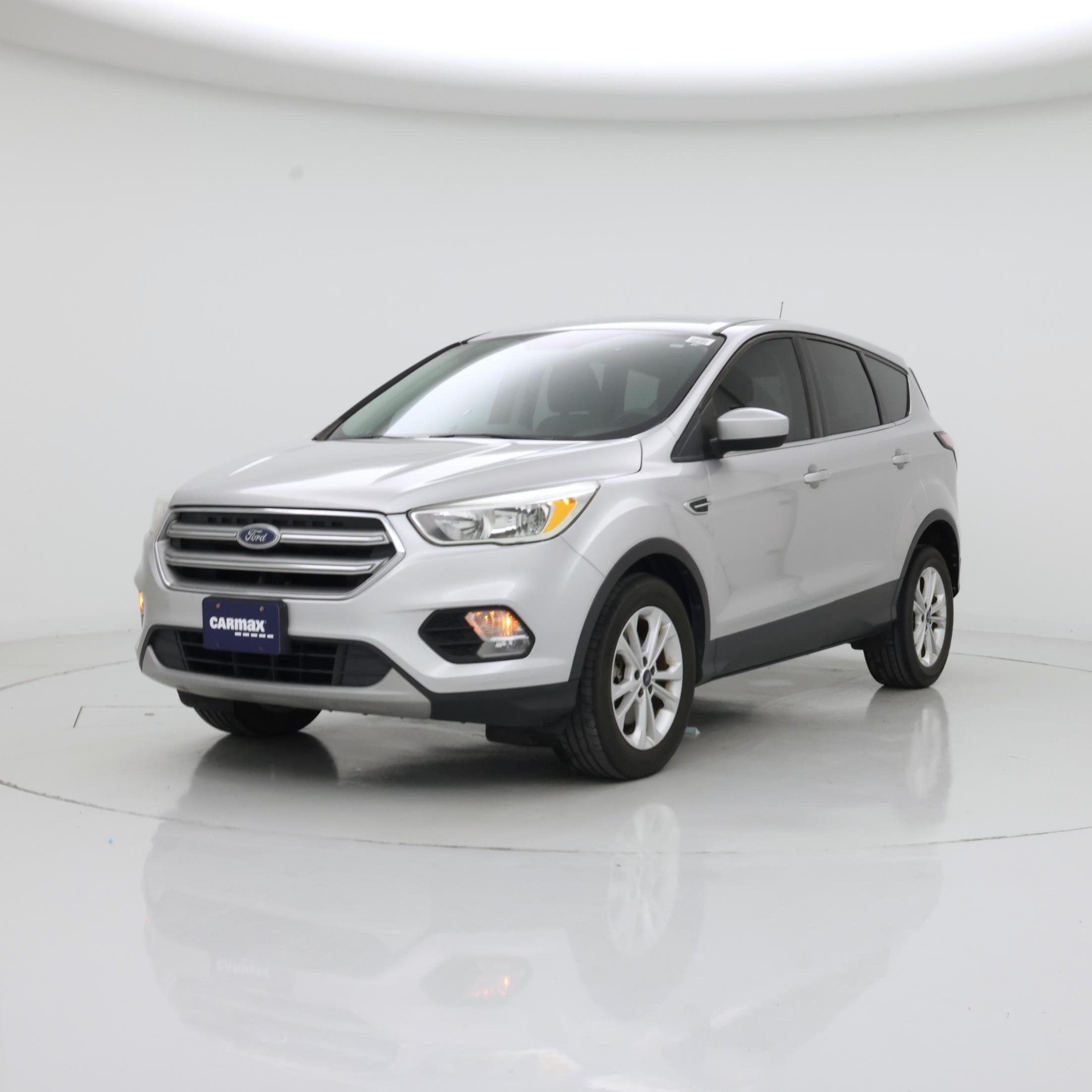 Thumbnail: 2017 Ford Escape - 4