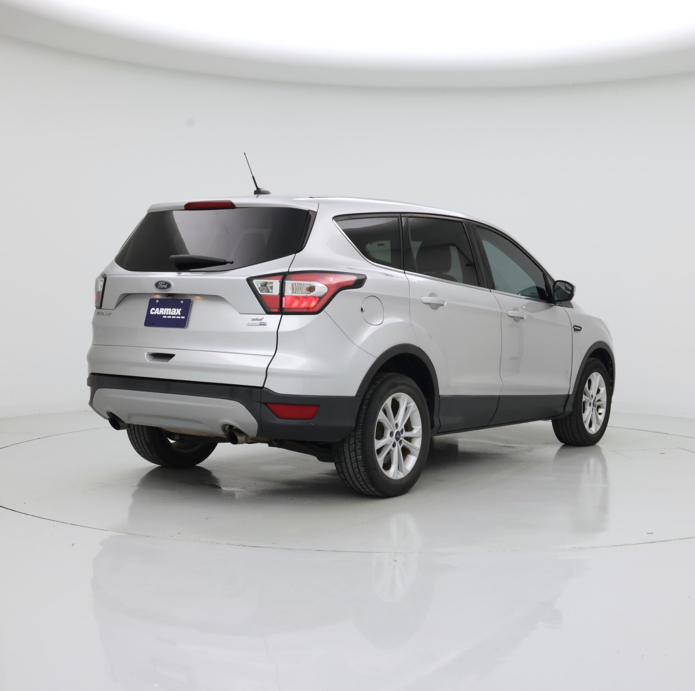 Thumbnail: 2017 Ford Escape - 8