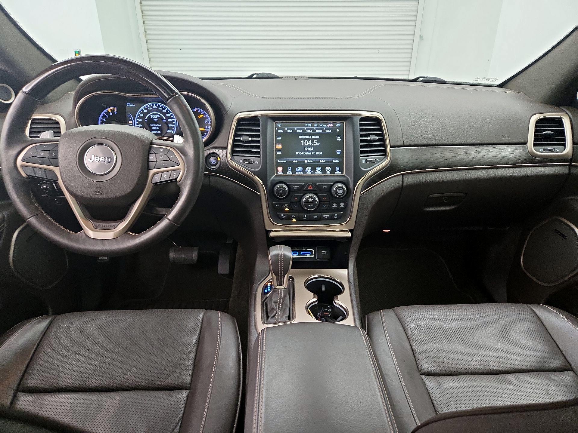 Thumbnail: 2017 Jeep Grand Cherokee - 9