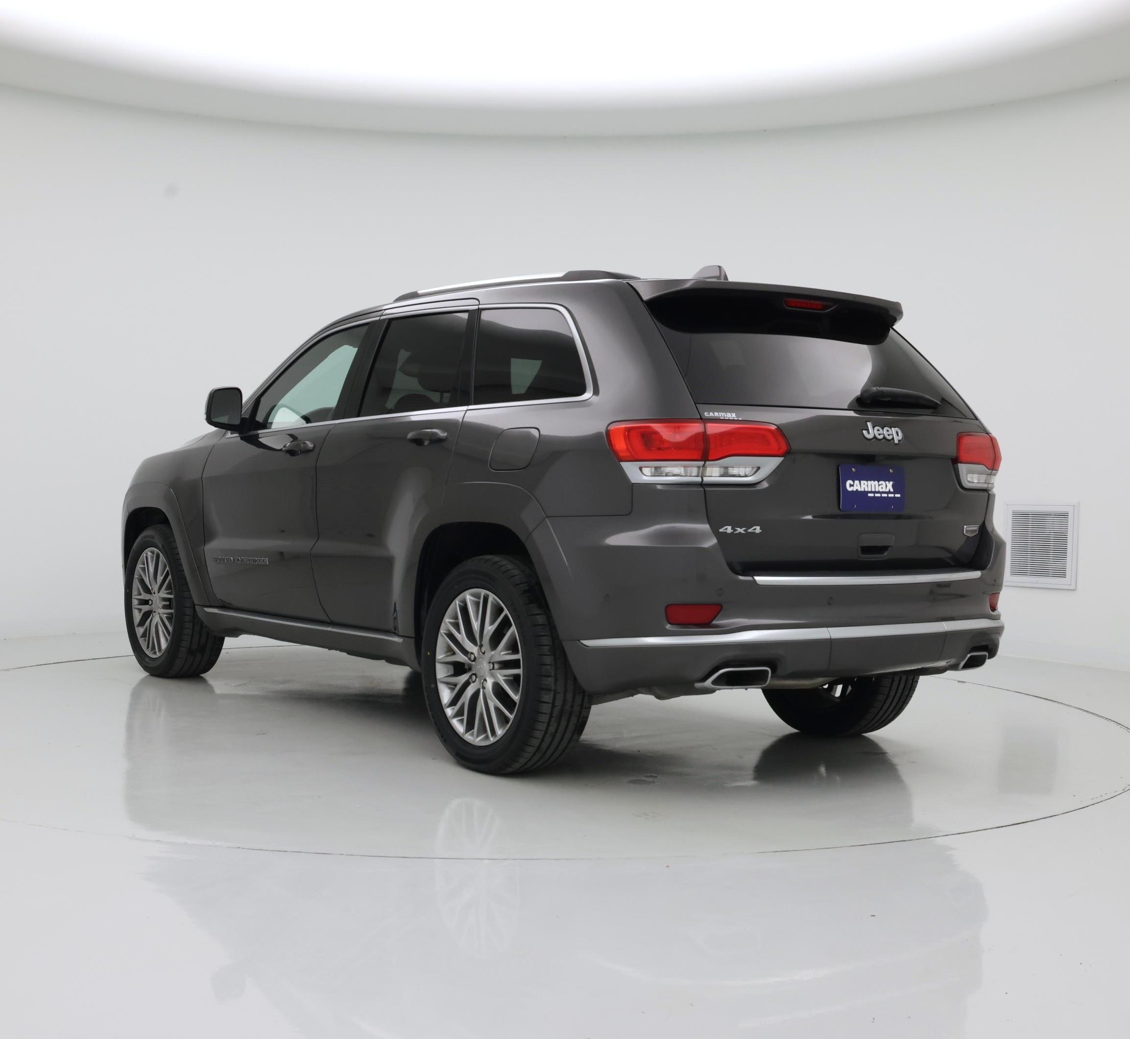 Thumbnail: 2017 Jeep Grand Cherokee - 2