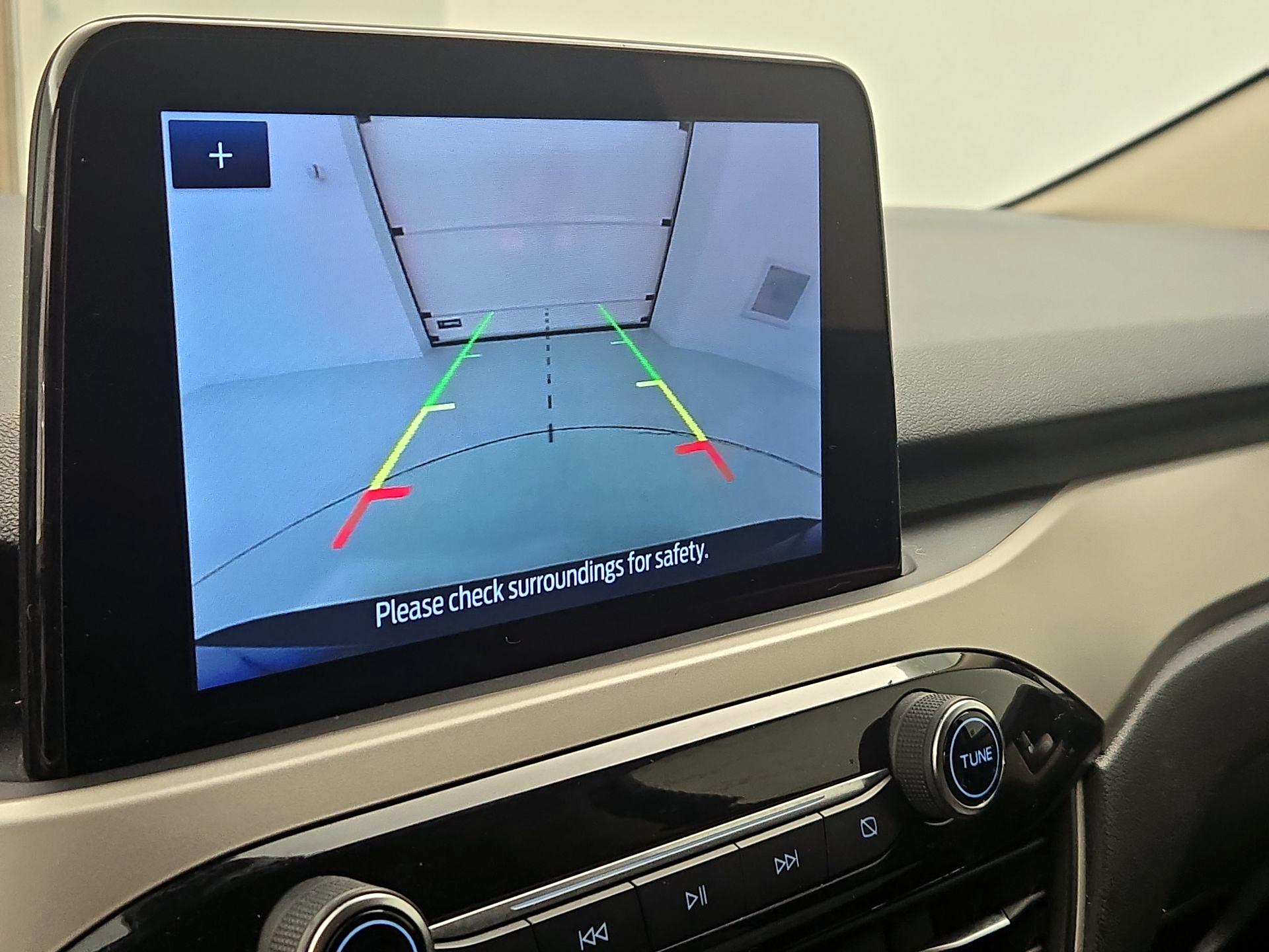 Thumbnail: 2020 Ford Escape - 14