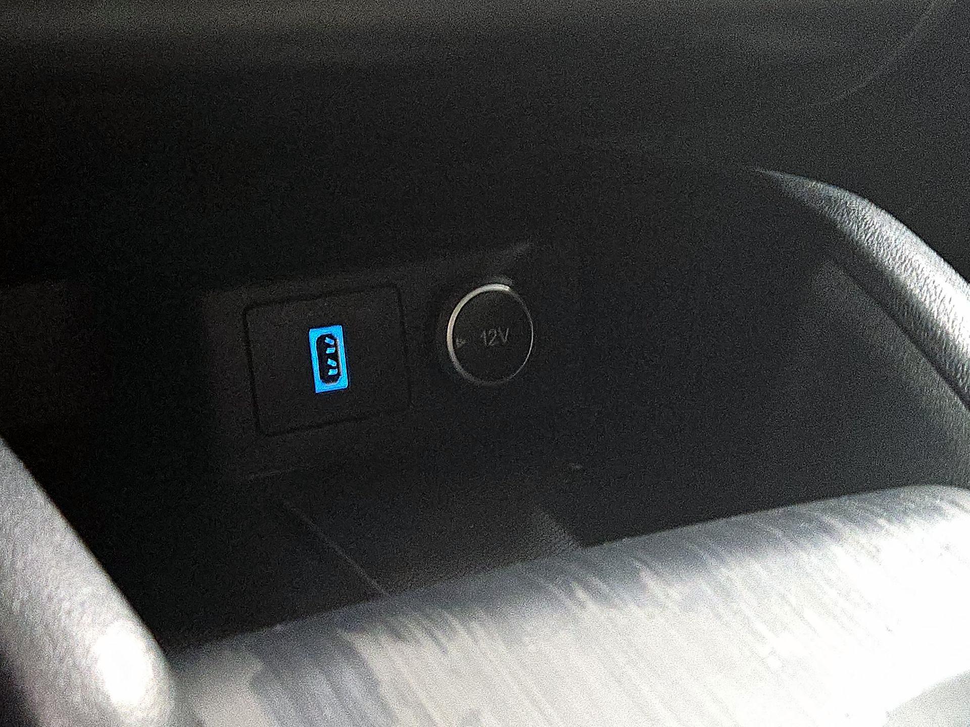 Thumbnail: 2020 Ford Escape - 18