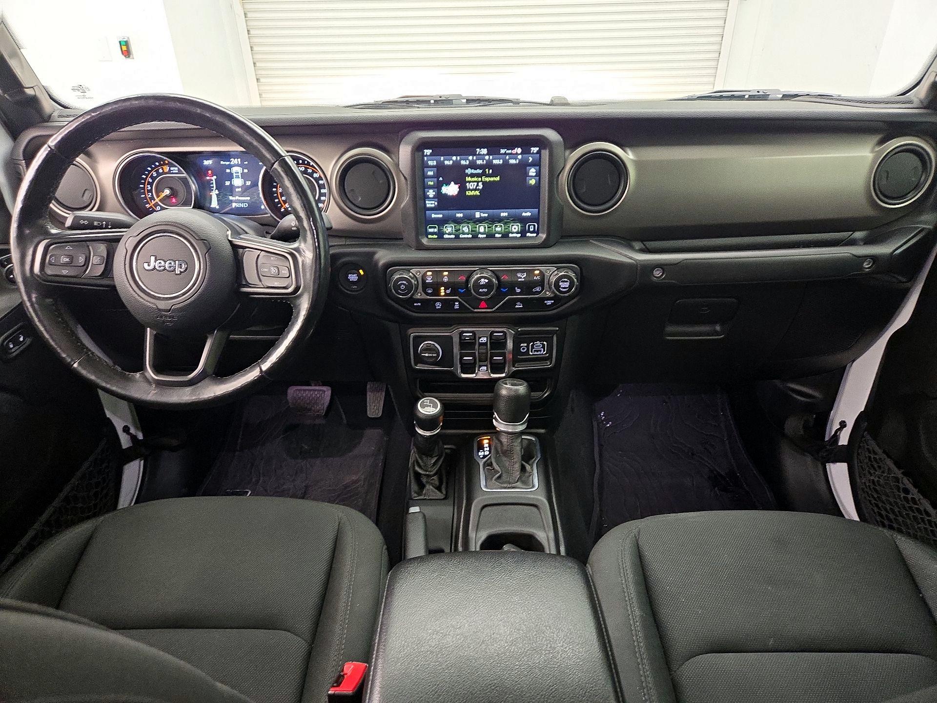 Thumbnail: 2020 Jeep Gladiator - 9