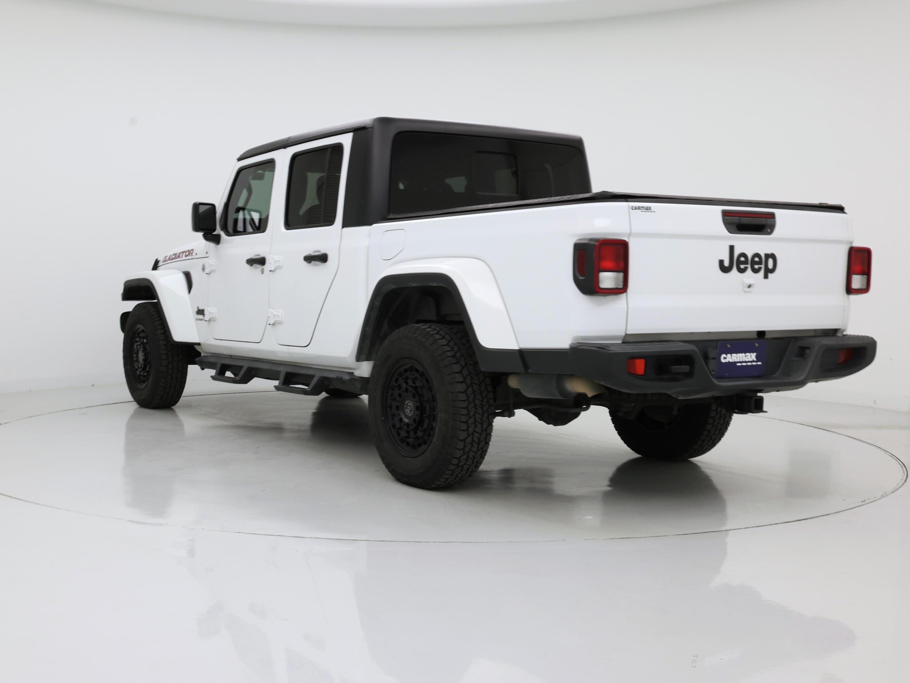 Thumbnail: 2020 Jeep Gladiator - 2