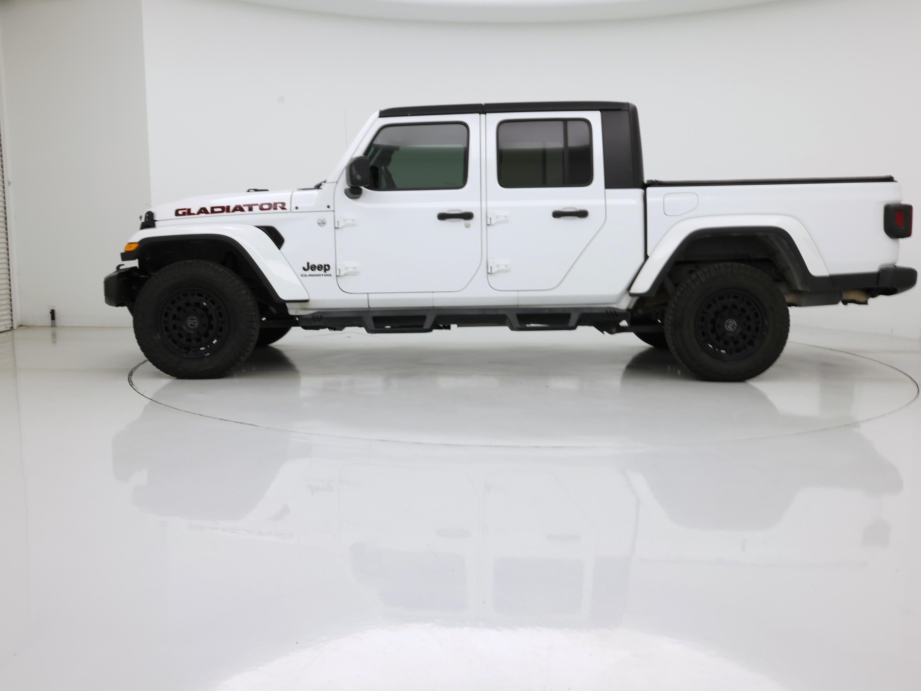 Thumbnail: 2020 Jeep Gladiator - 3