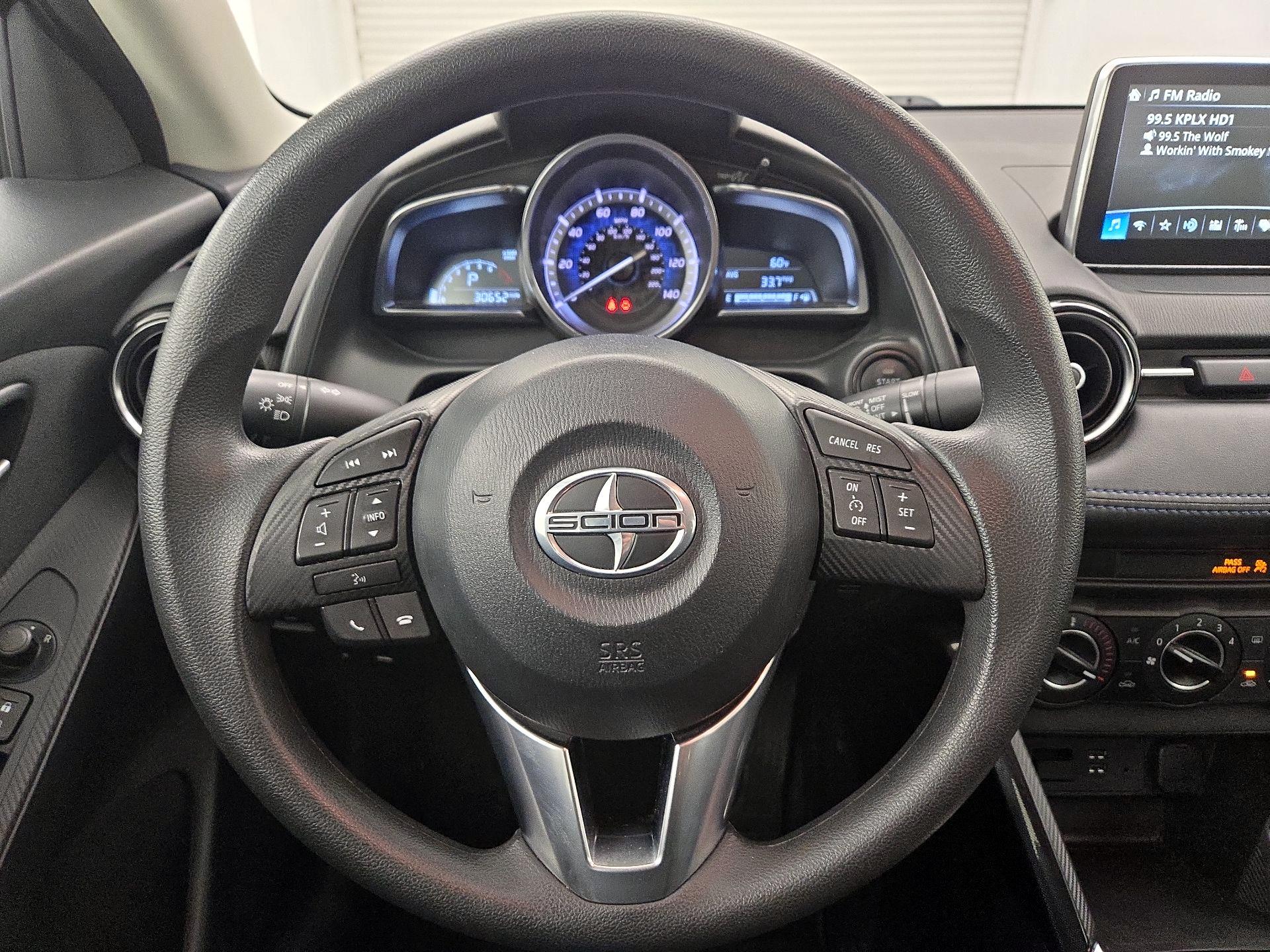 Thumbnail: 2016 Scion iA - 10