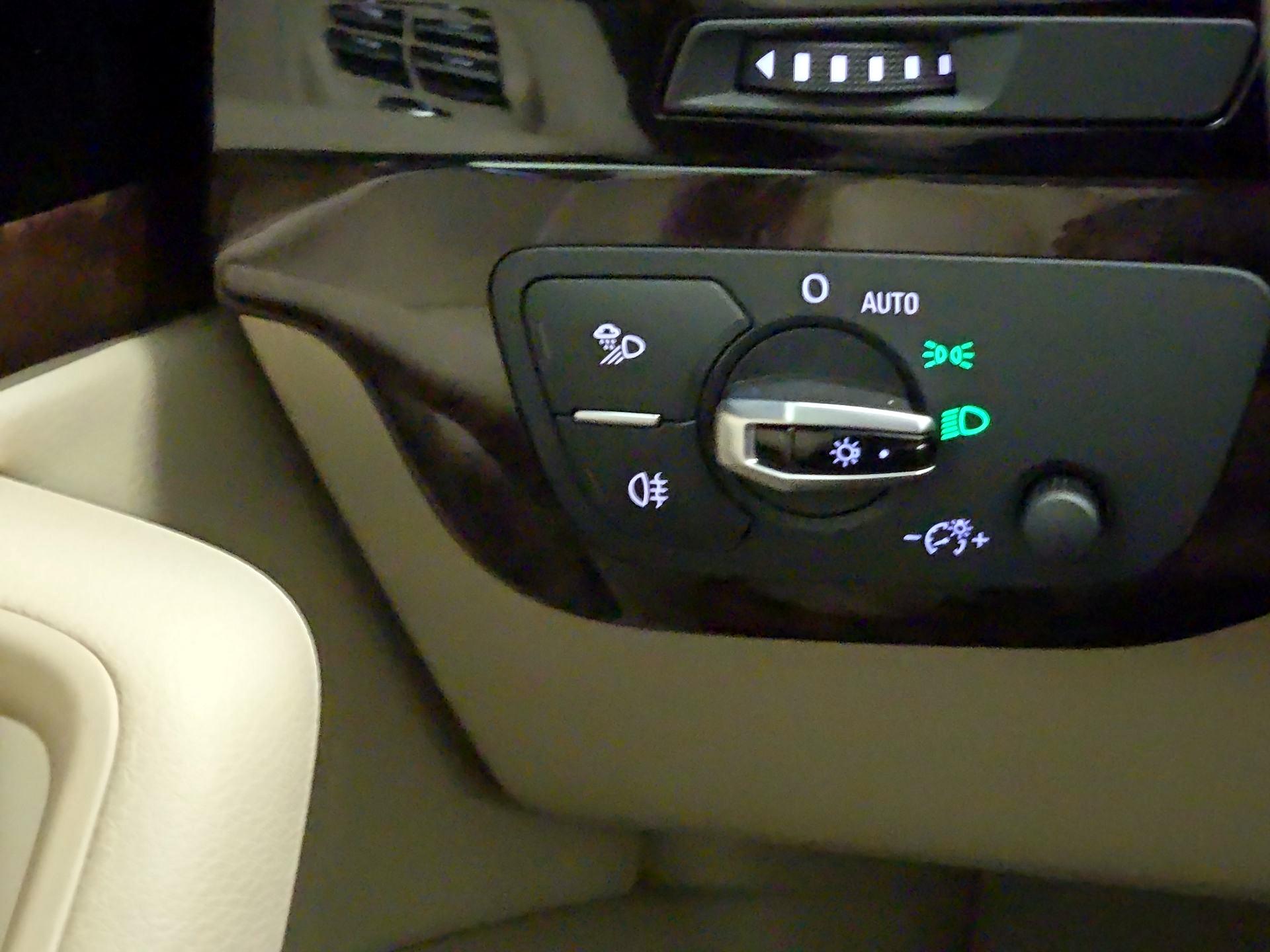 Thumbnail: 2018 Audi Q7 - 13