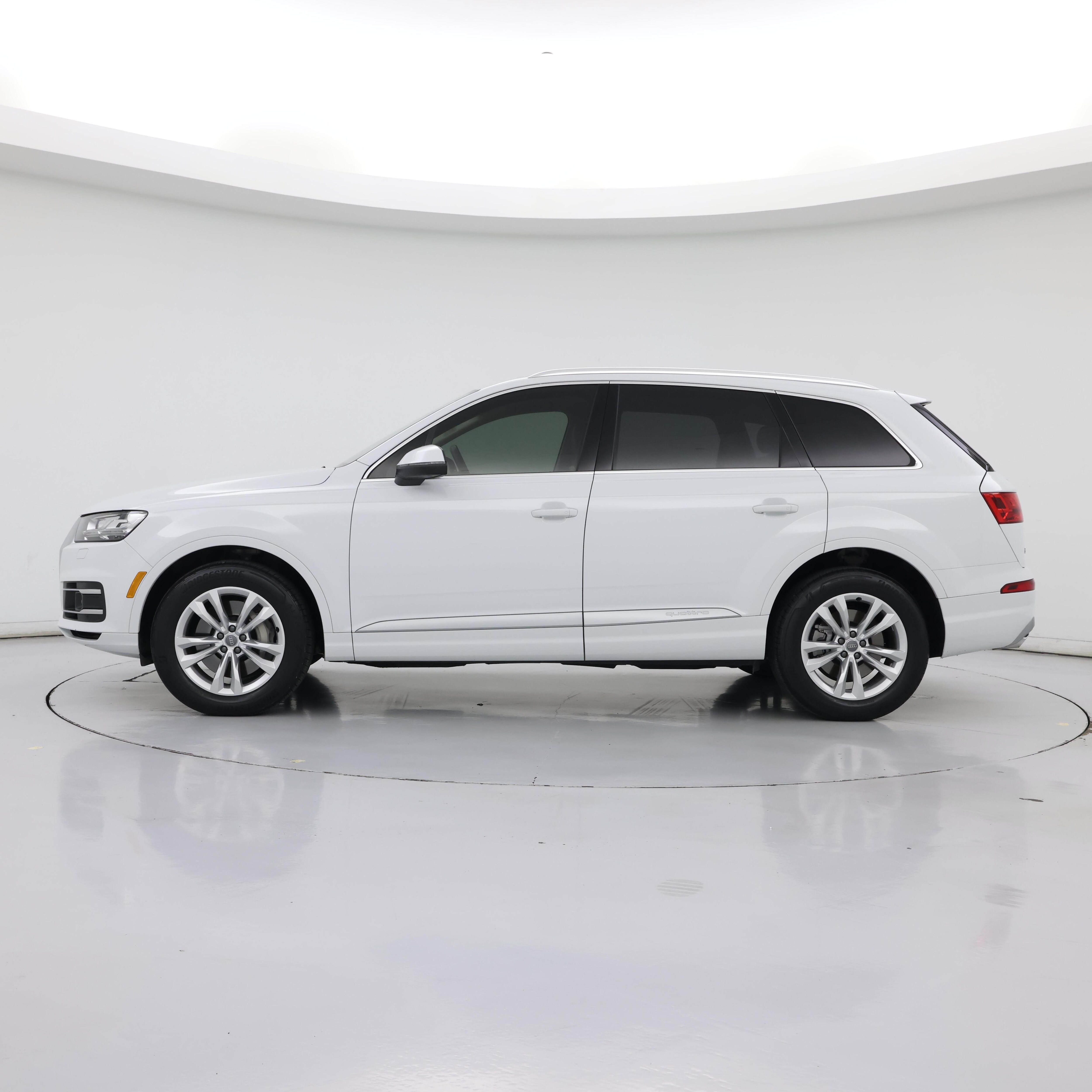 Thumbnail: 2018 Audi Q7 - 3