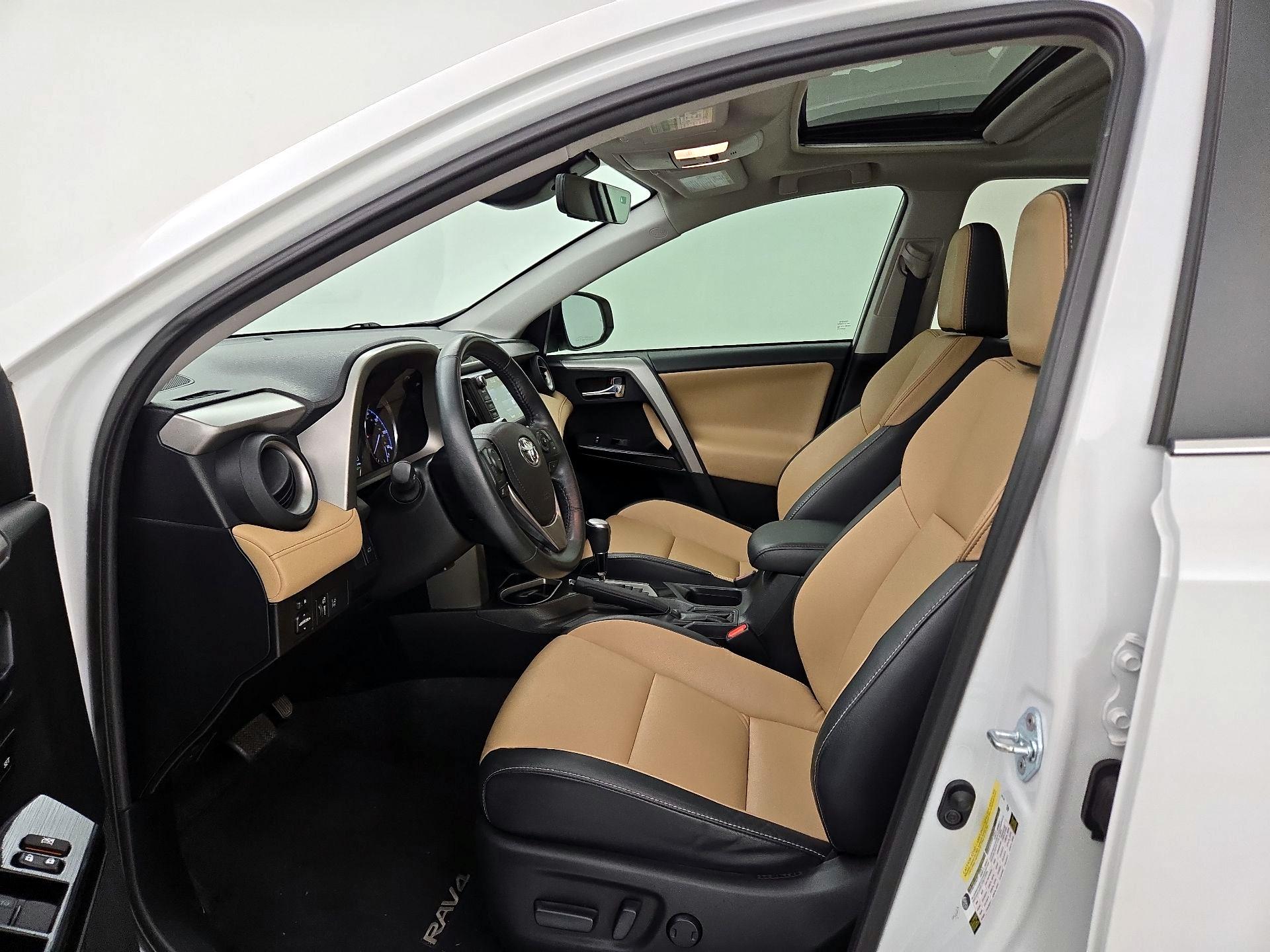 Thumbnail: 2017 Toyota RAV4 - 11