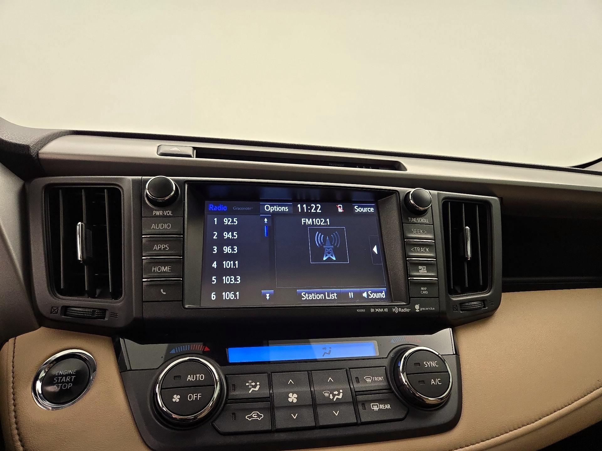 Thumbnail: 2017 Toyota RAV4 - 15