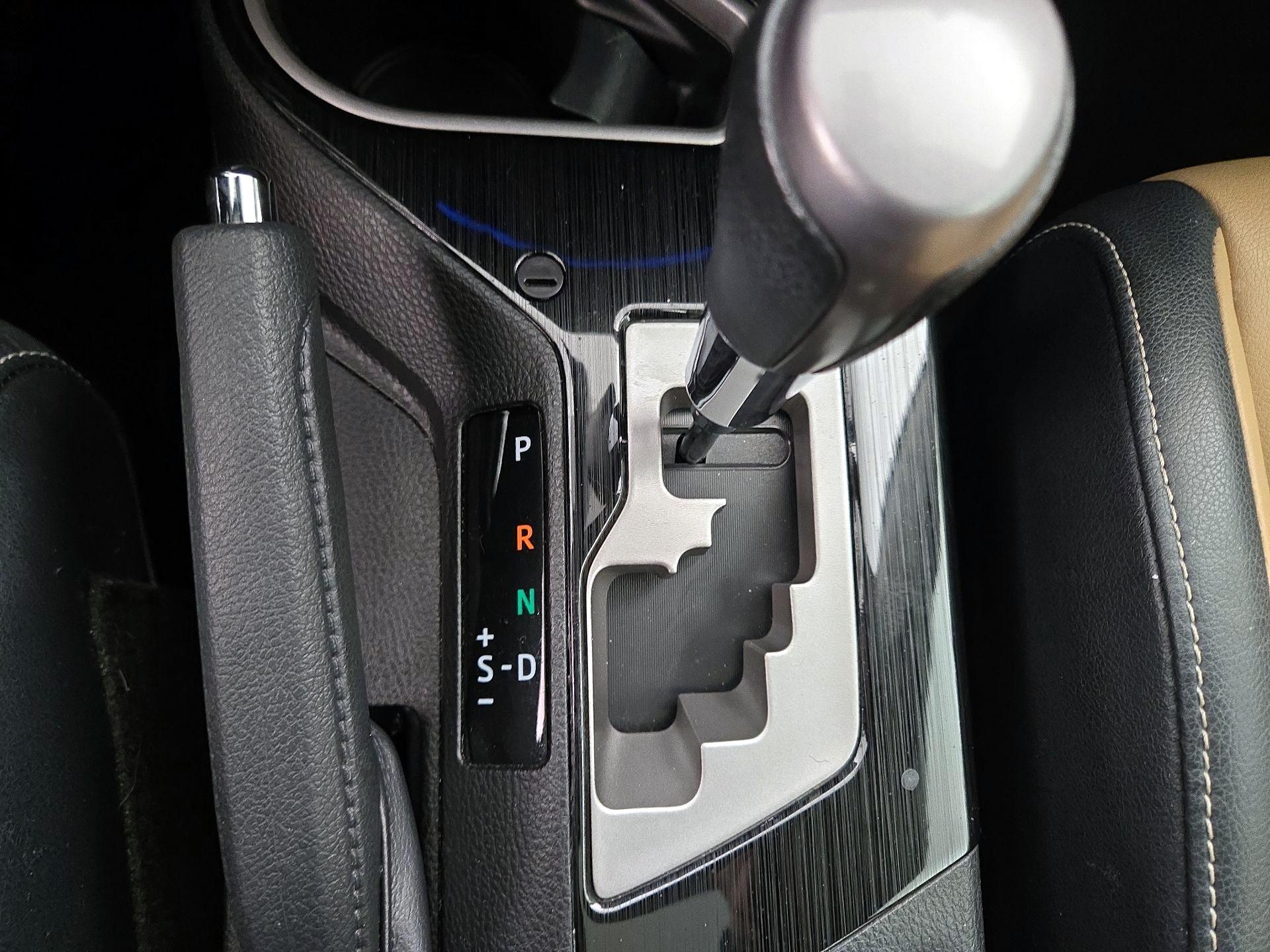 Thumbnail: 2017 Toyota RAV4 - 17