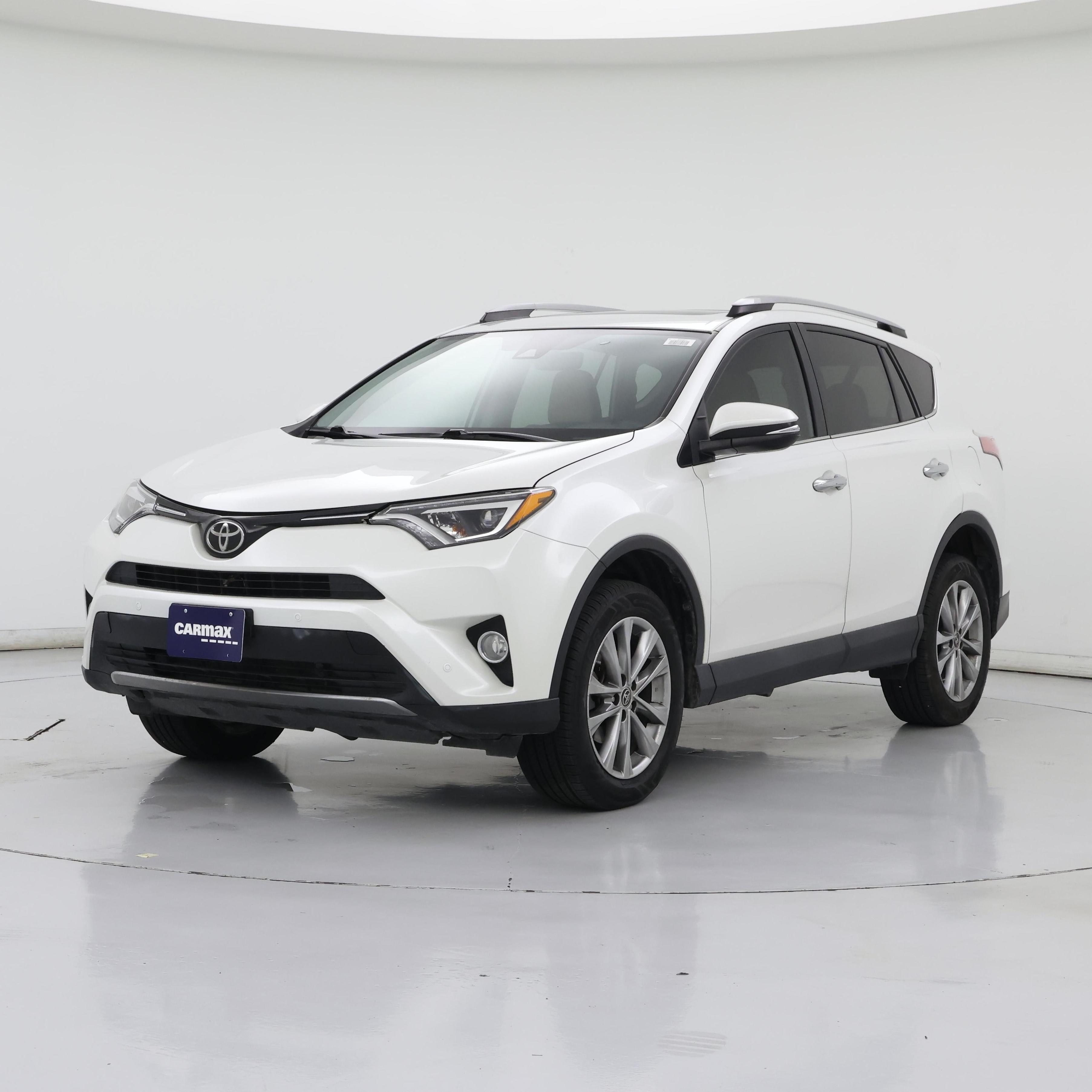 Thumbnail: 2017 Toyota RAV4 - 4