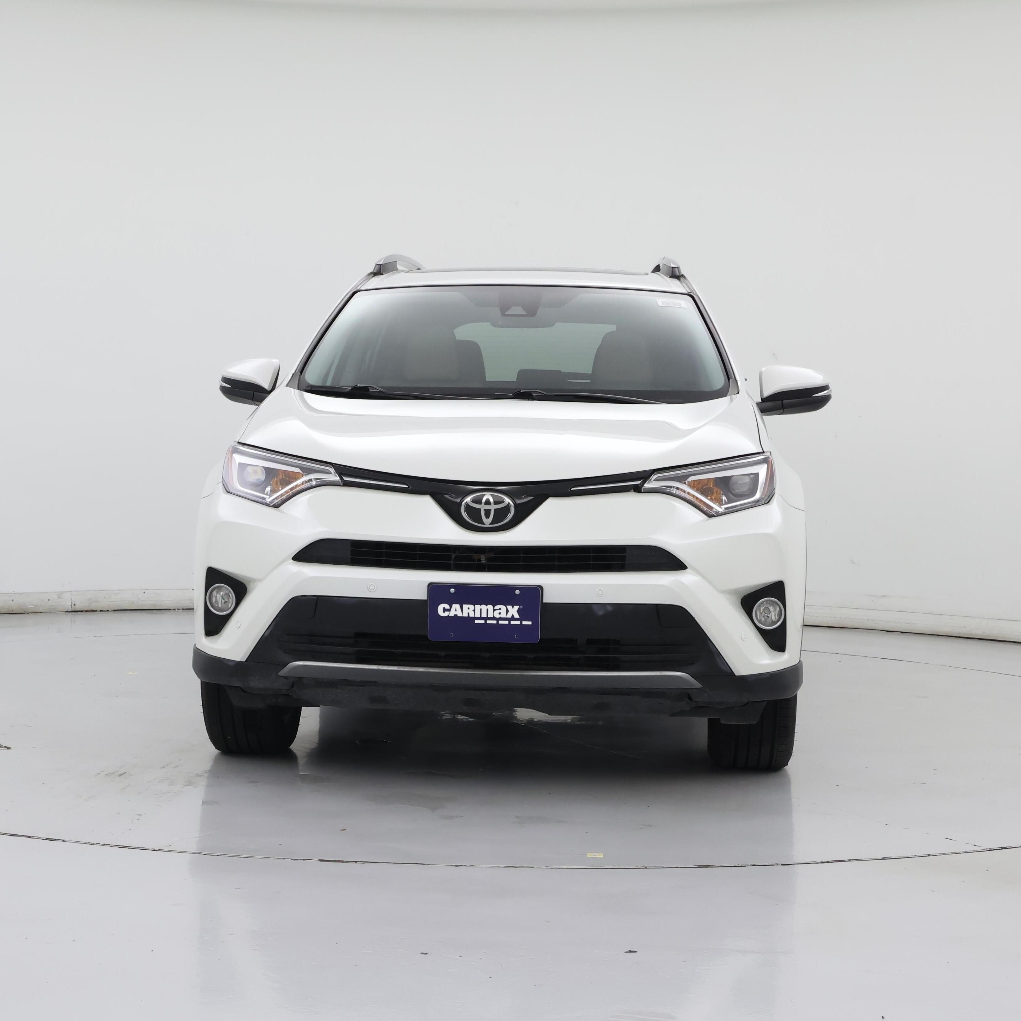 Thumbnail: 2017 Toyota RAV4 - 5