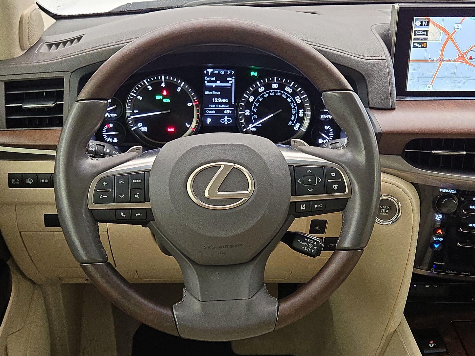 Thumbnail: 2016 Lexus LX - 10