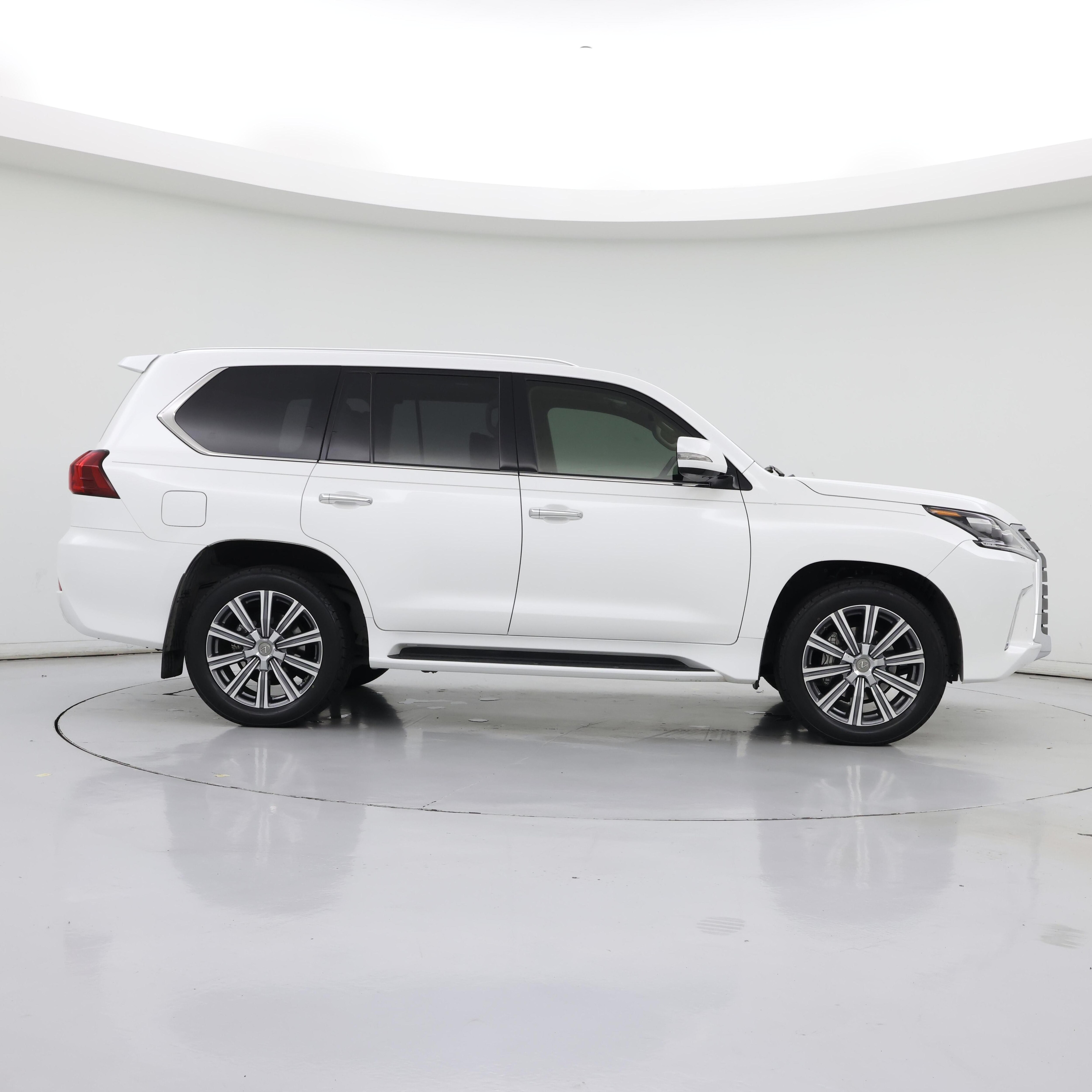 Thumbnail: 2016 Lexus LX - 7