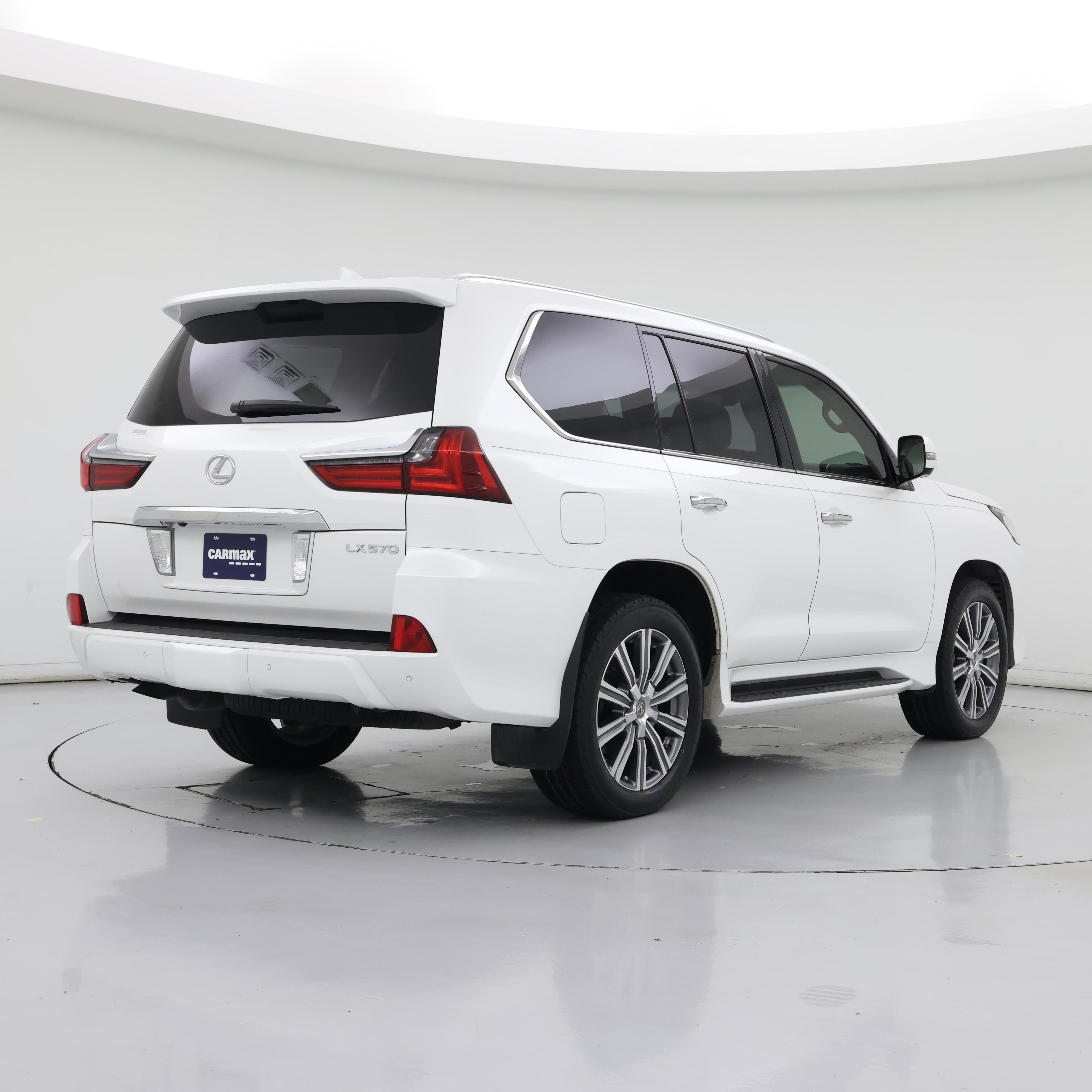 Thumbnail: 2016 Lexus LX - 8