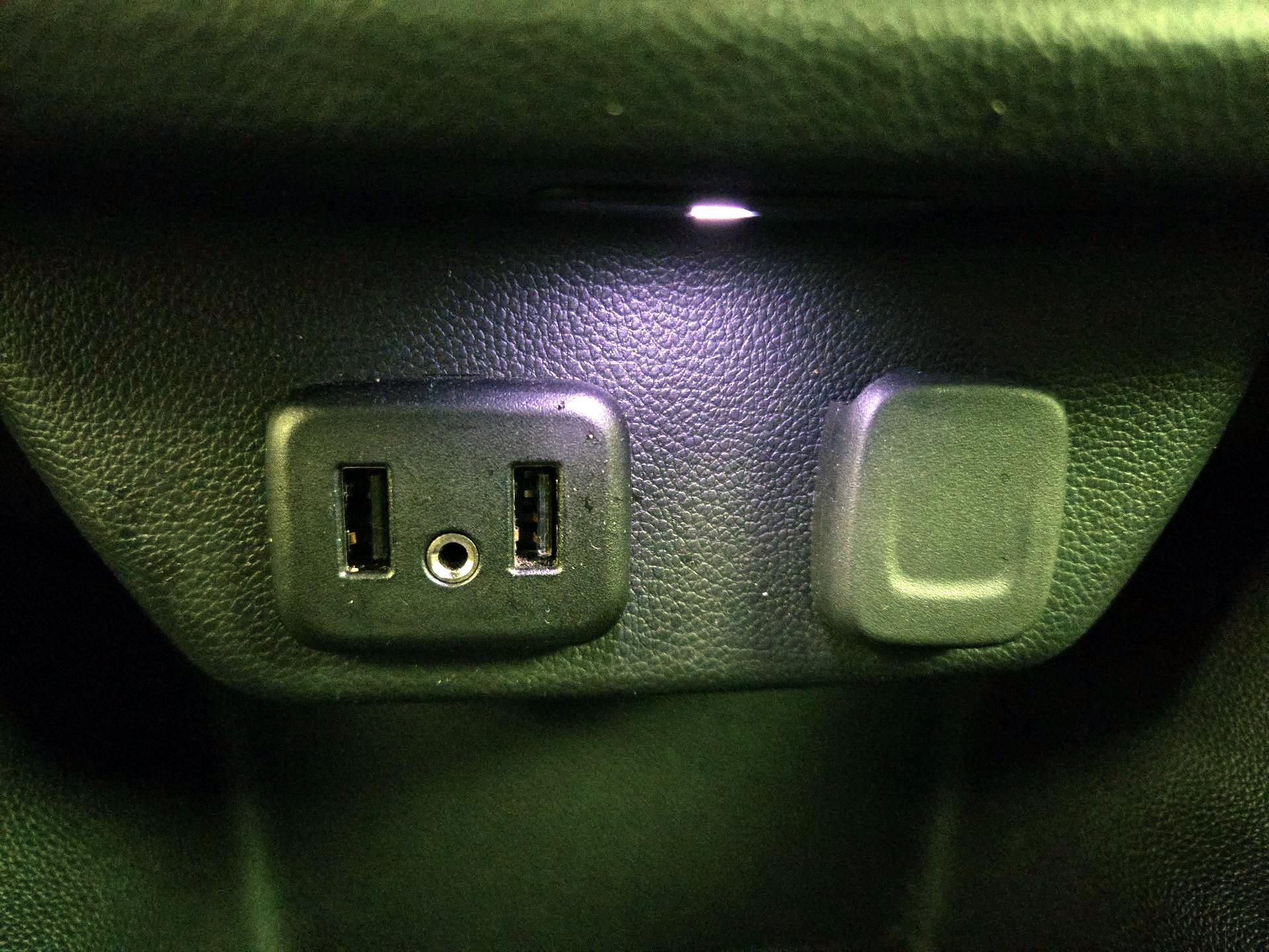 Thumbnail: 2019 Chevrolet Traverse - 19