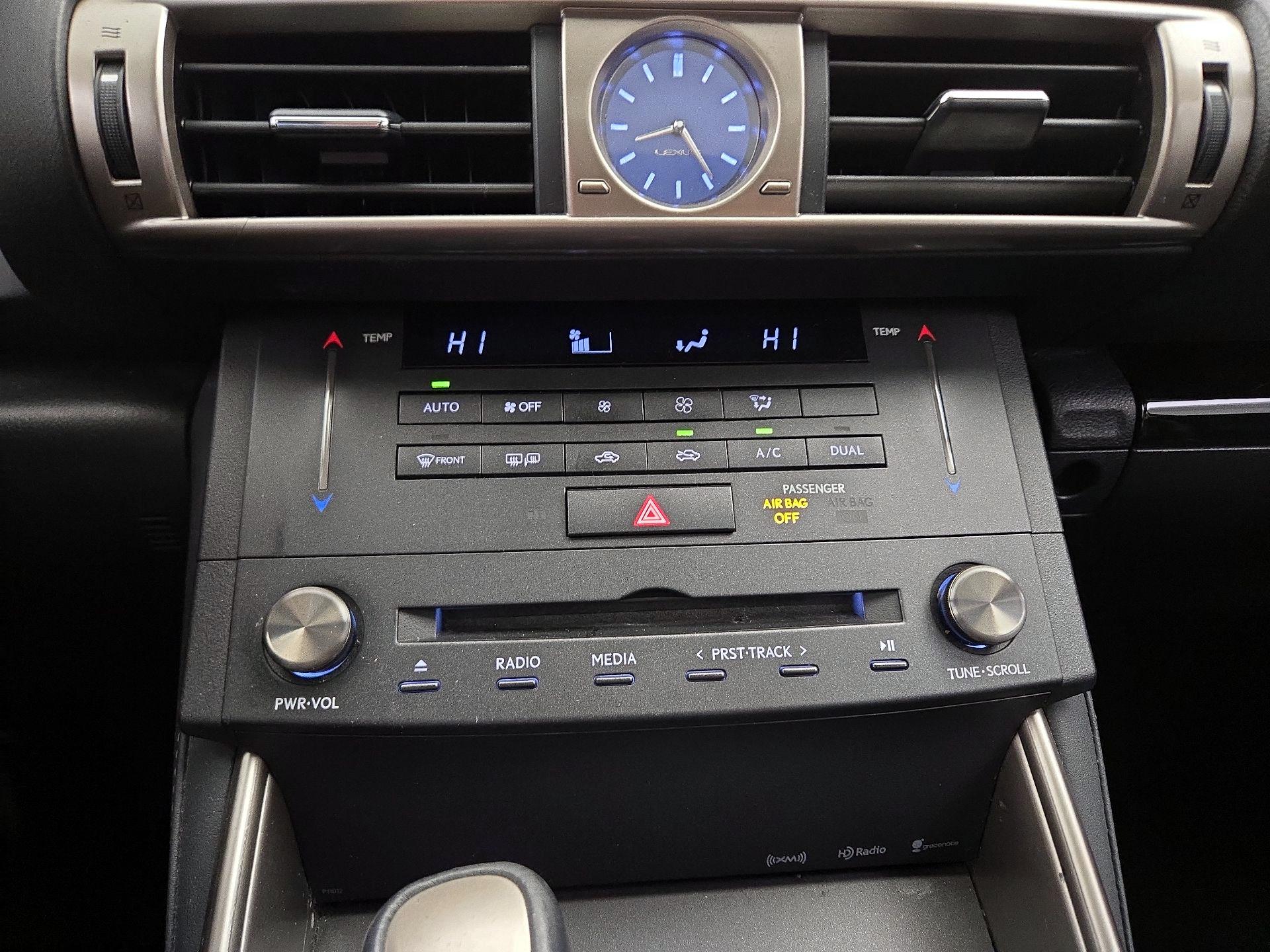 Thumbnail: 2016 Lexus IS - 16