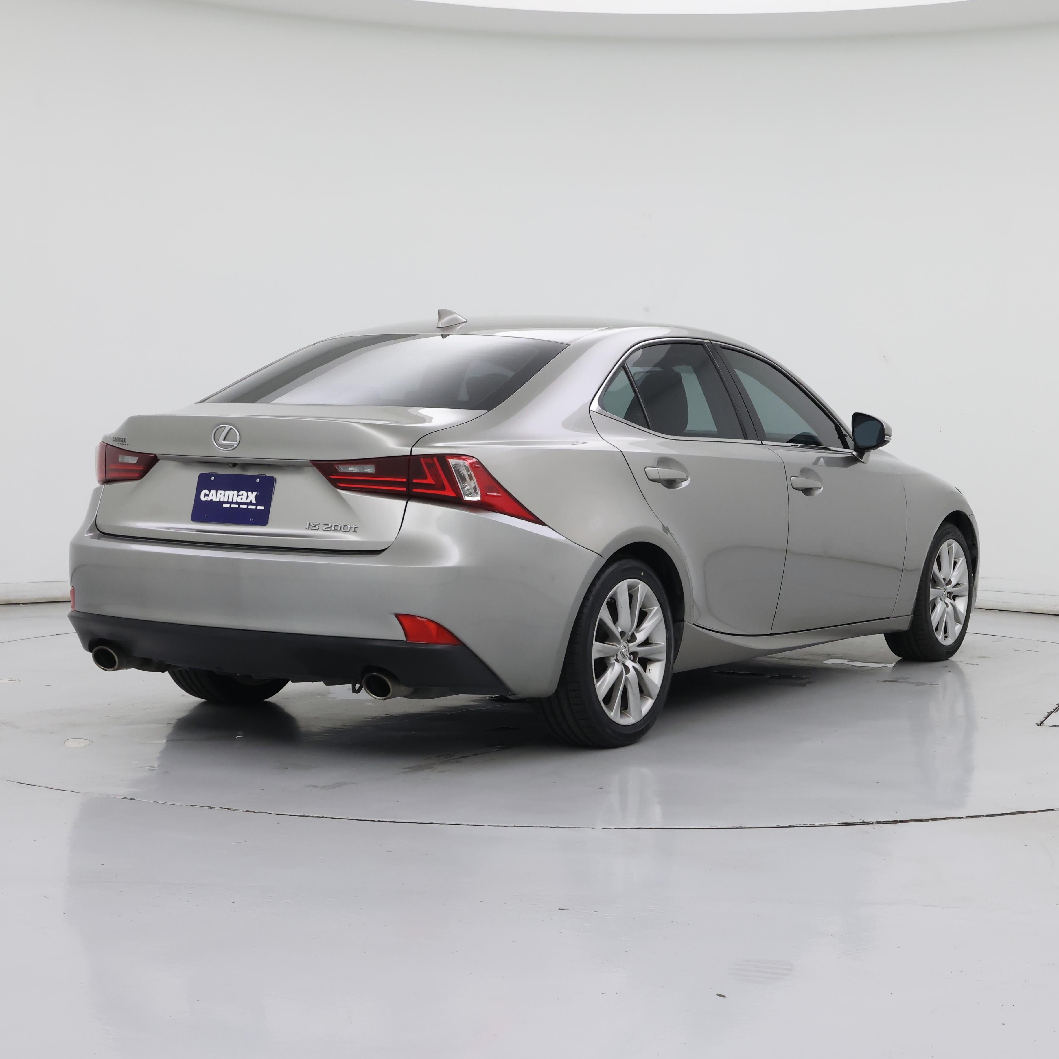 Thumbnail: 2016 Lexus IS - 8