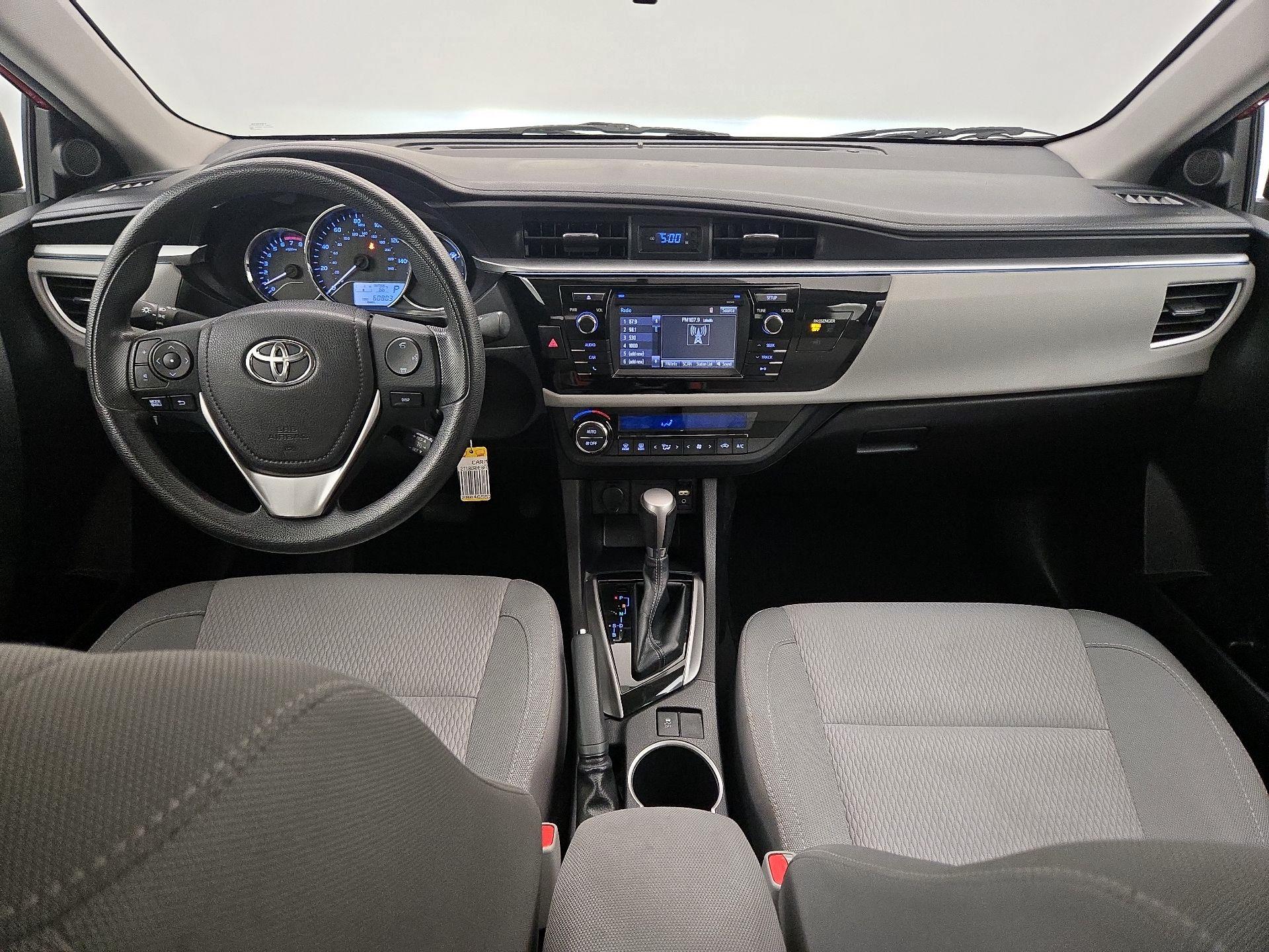 Thumbnail: 2015 Toyota Corolla - 9