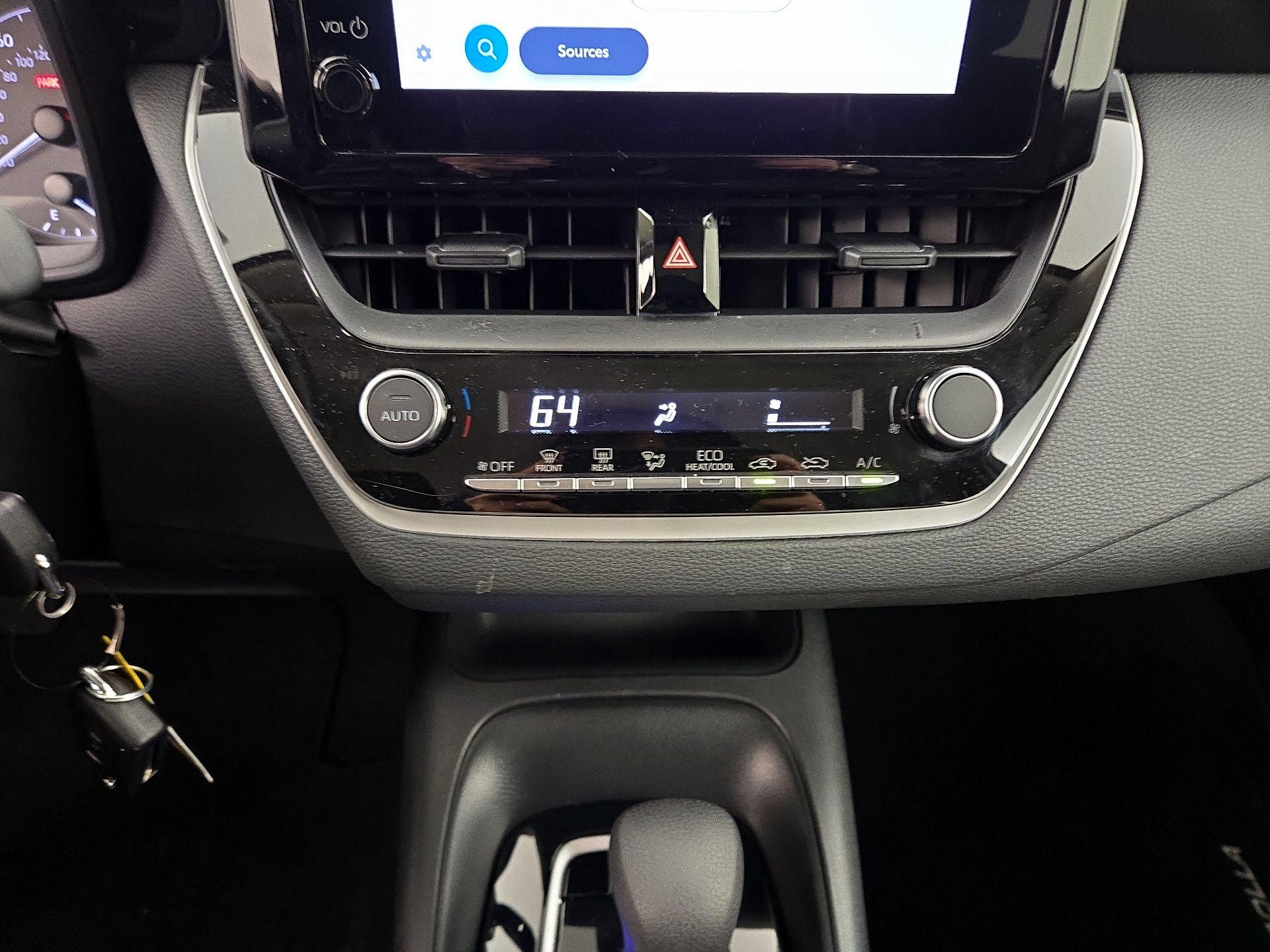 Thumbnail: 2024 Toyota Corolla - 16