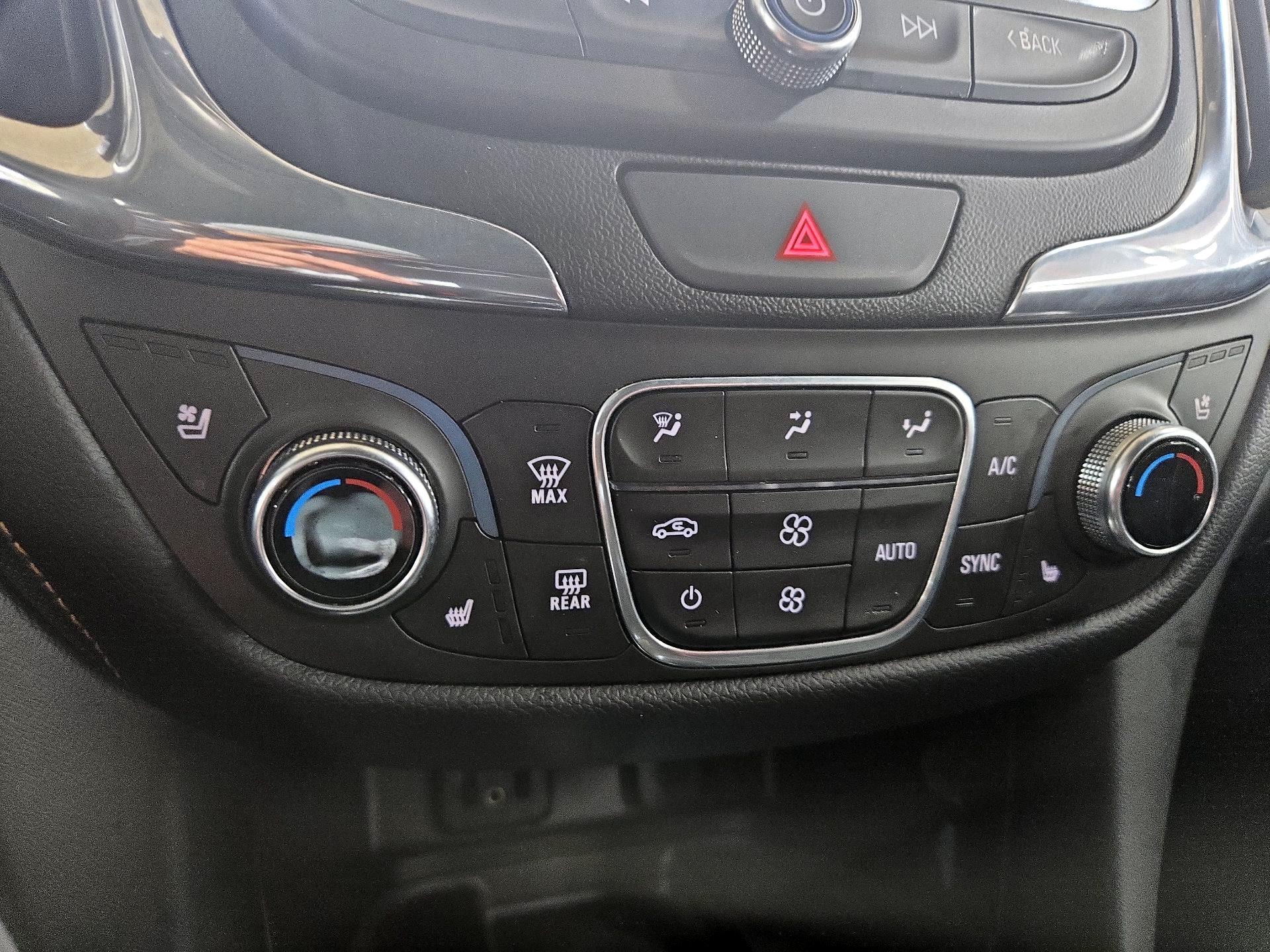 Thumbnail: 2018 Chevrolet Equinox - 15