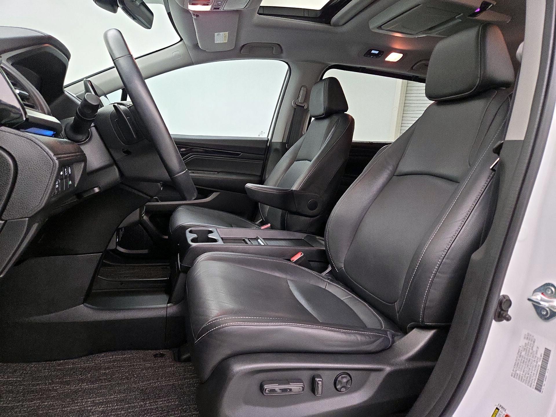 Thumbnail: 2022 Honda Odyssey - 11