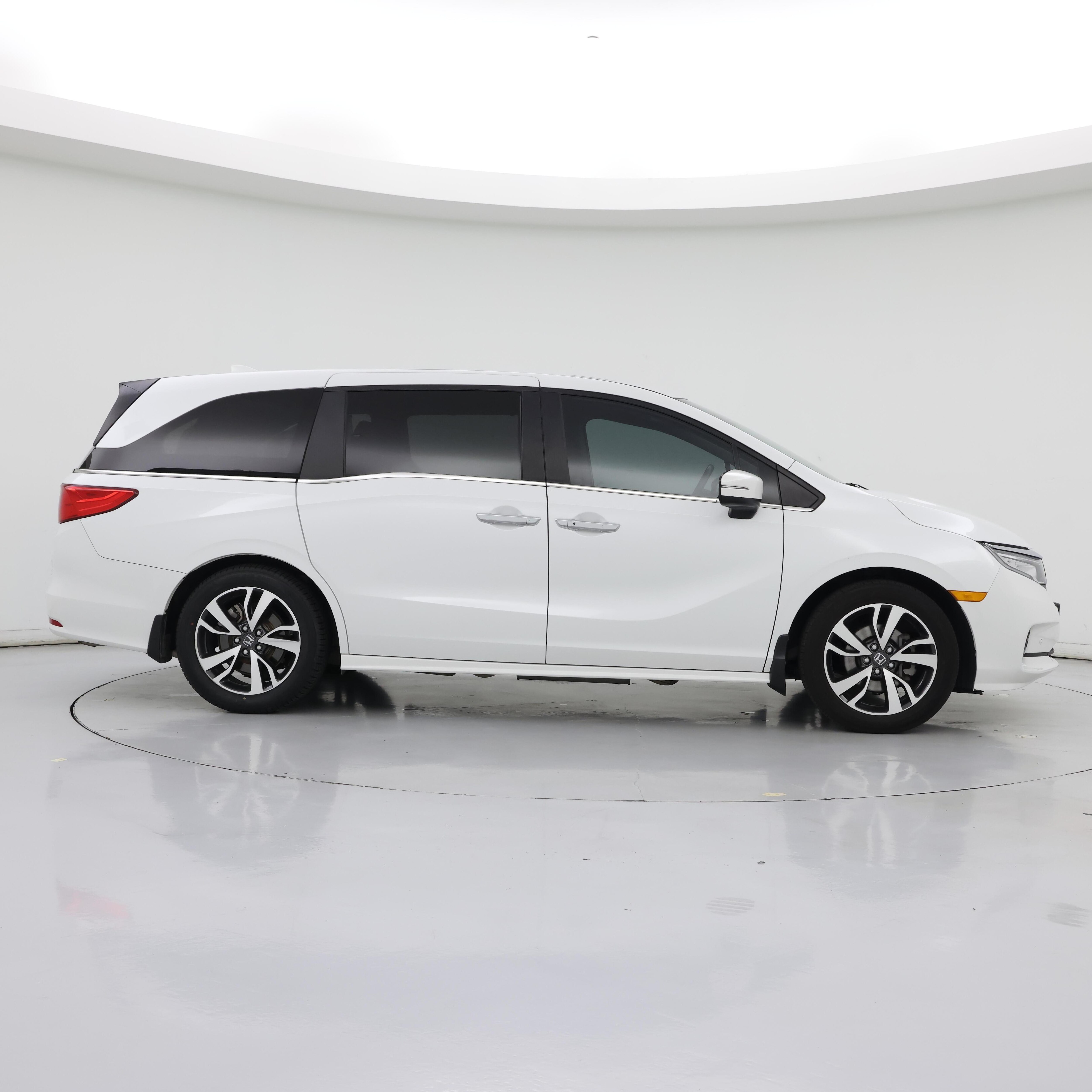 Thumbnail: 2022 Honda Odyssey - 7