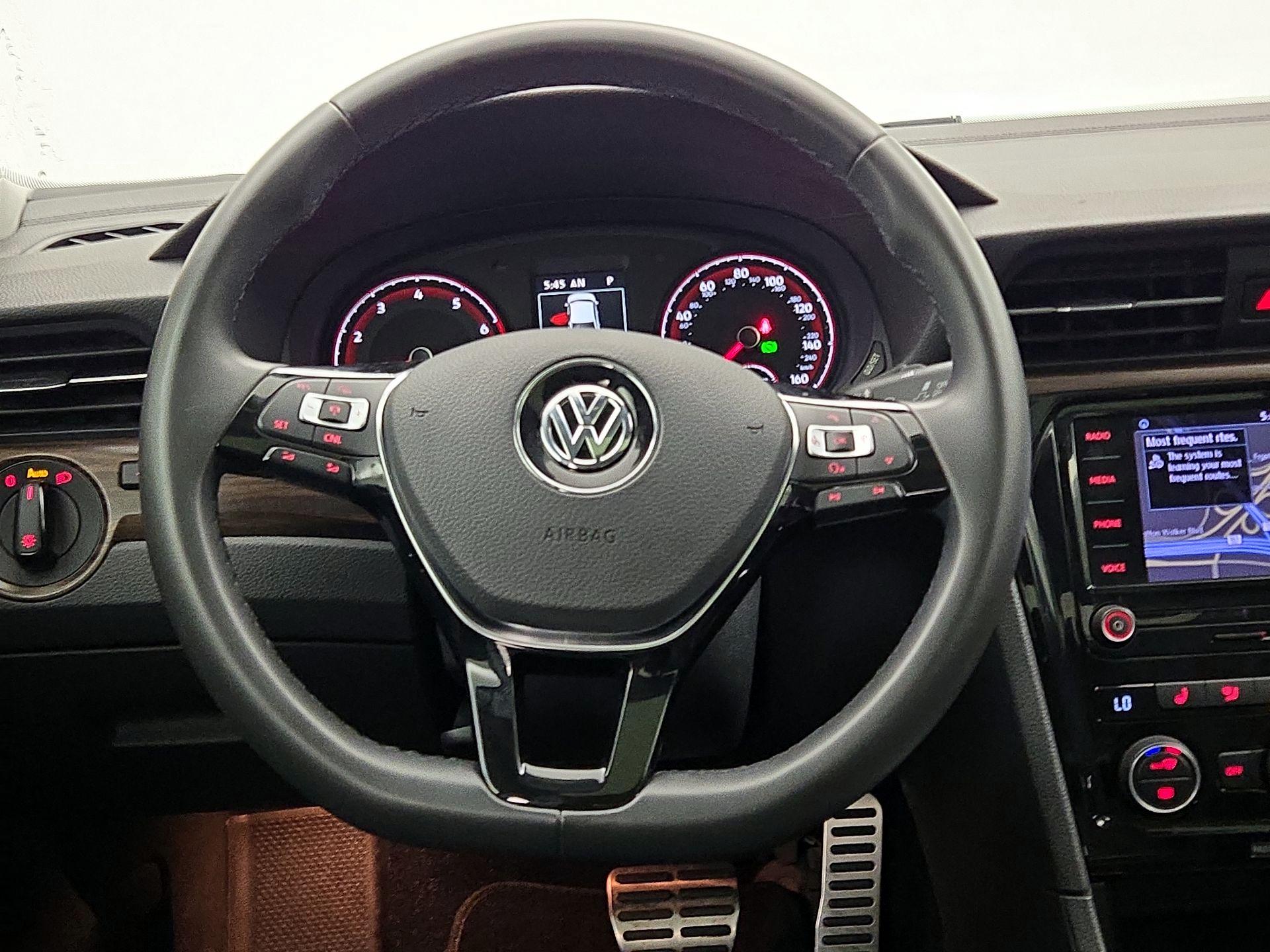 Thumbnail: 2022 Volkswagen Passat - 10