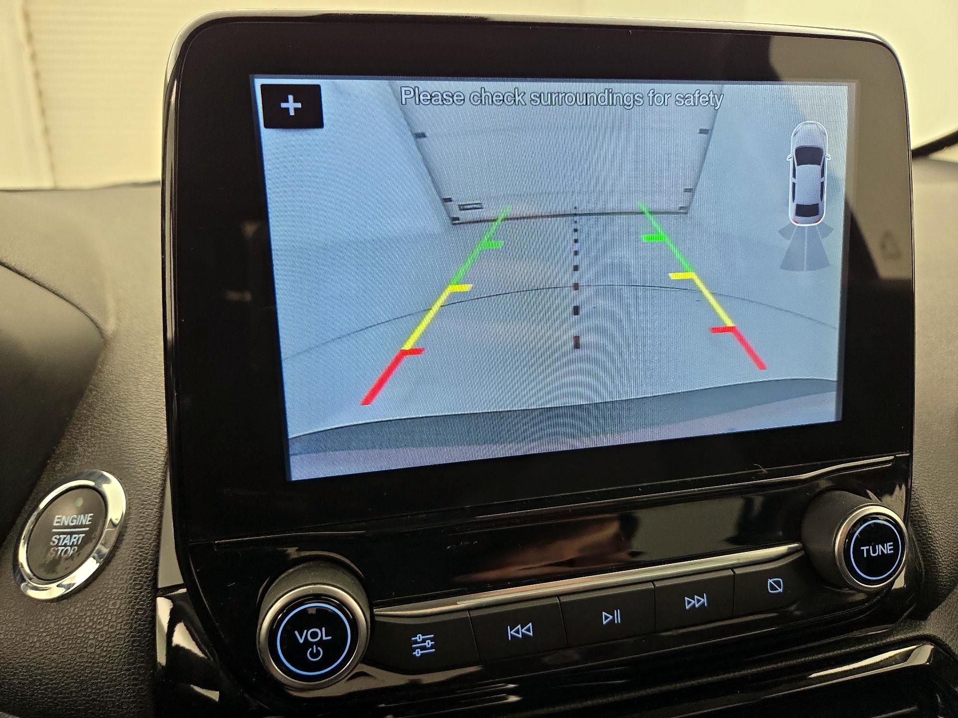 Thumbnail: 2019 Ford EcoSport - 15