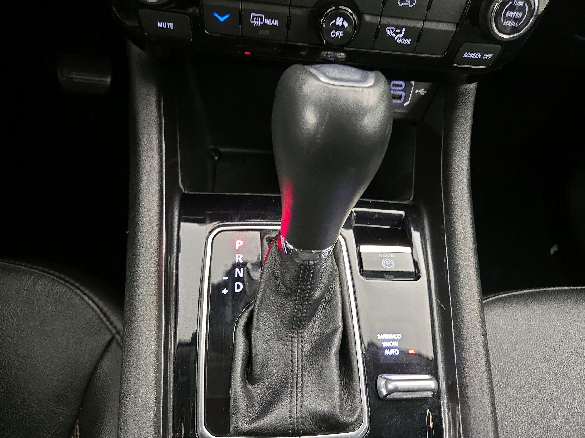 Thumbnail: 2022 Jeep Compass - 17