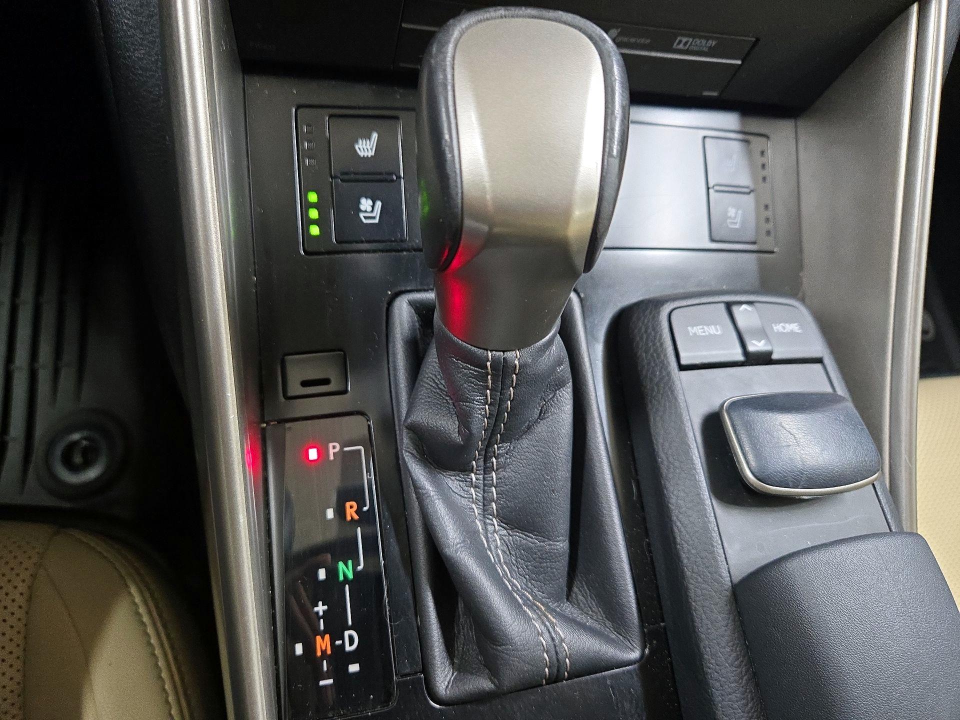 Thumbnail: 2014 Lexus IS - 17