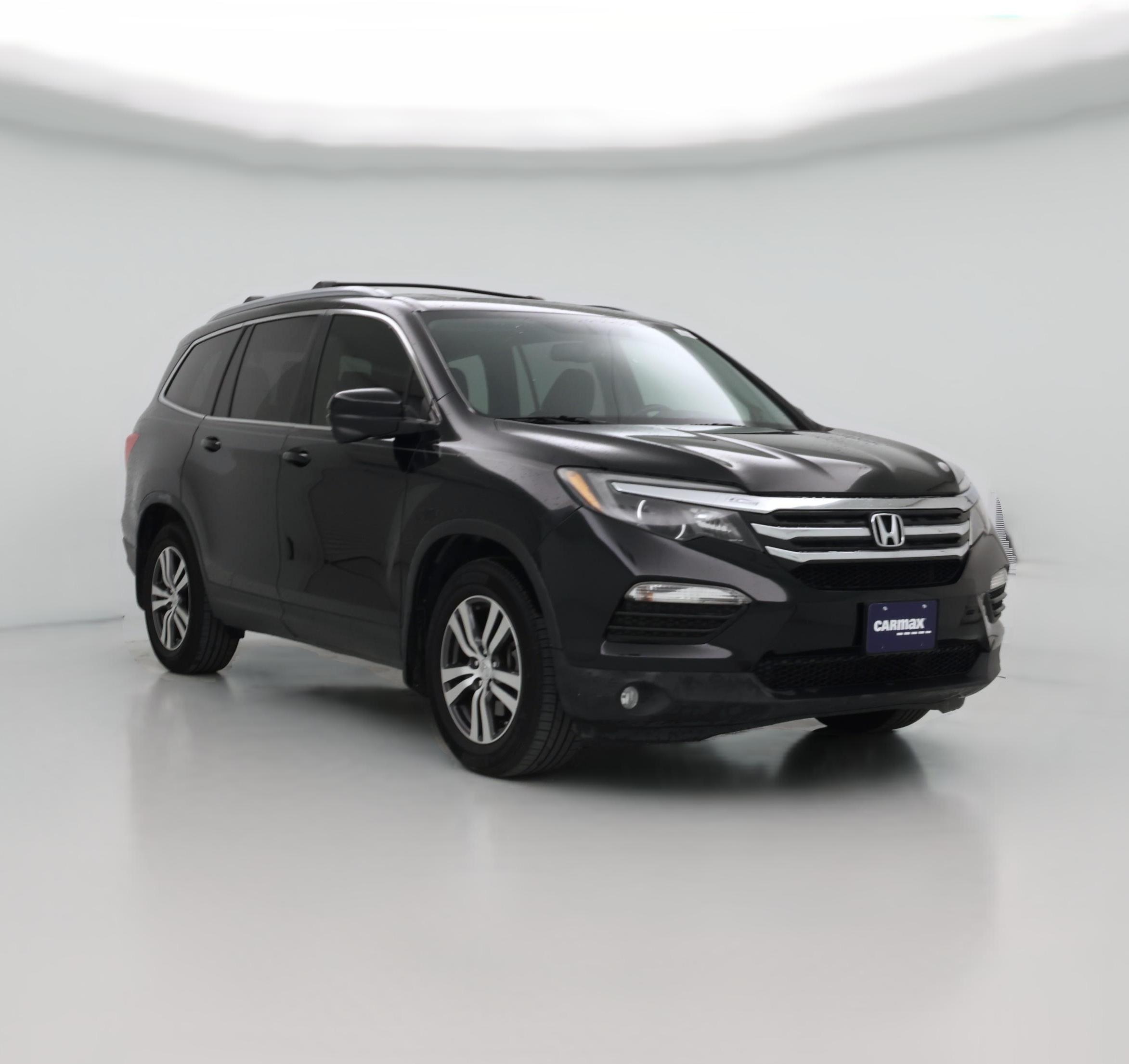 Thumbnail: 2017 Honda Pilot - 1