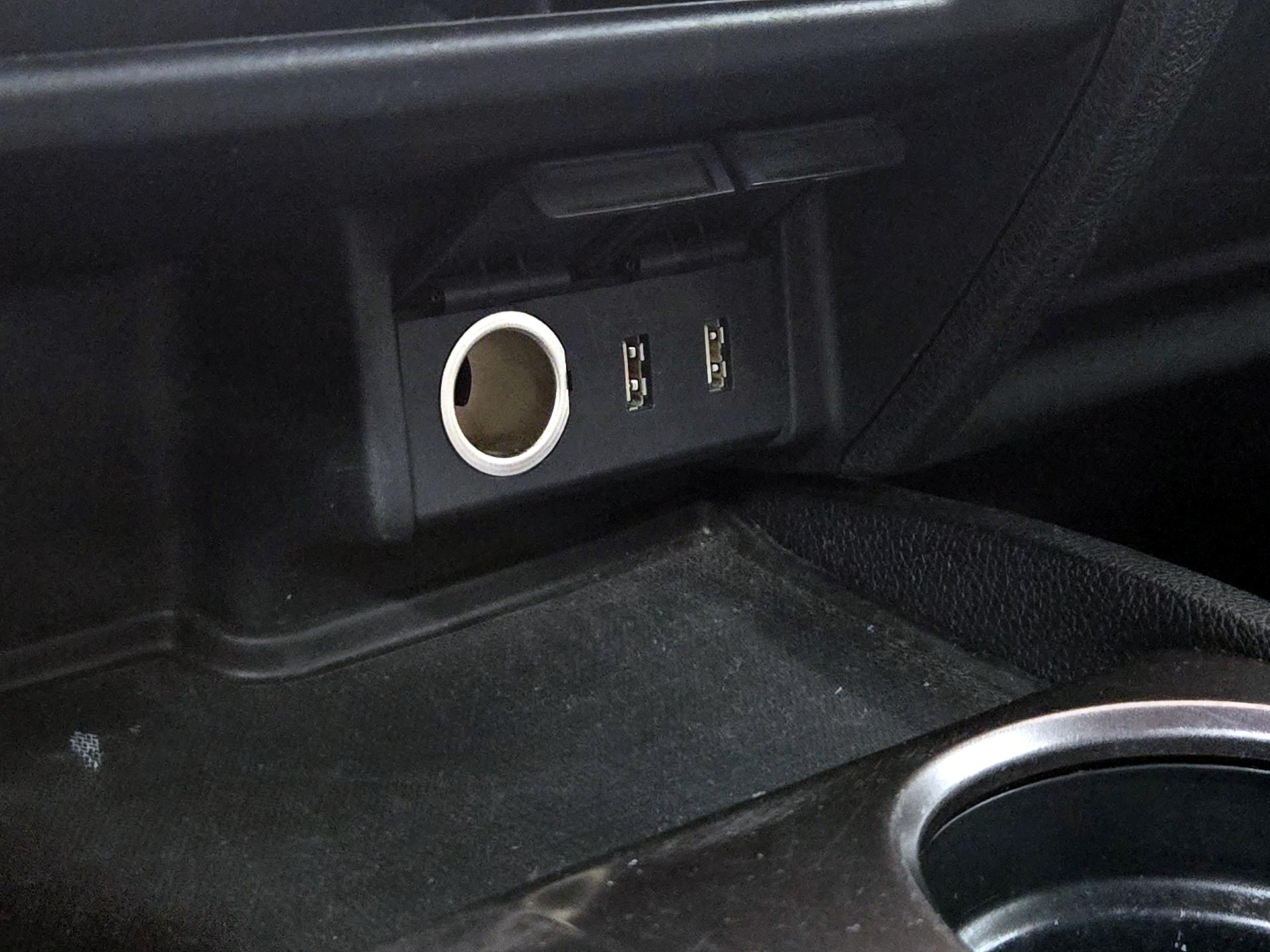 Thumbnail: 2017 Honda Pilot - 18