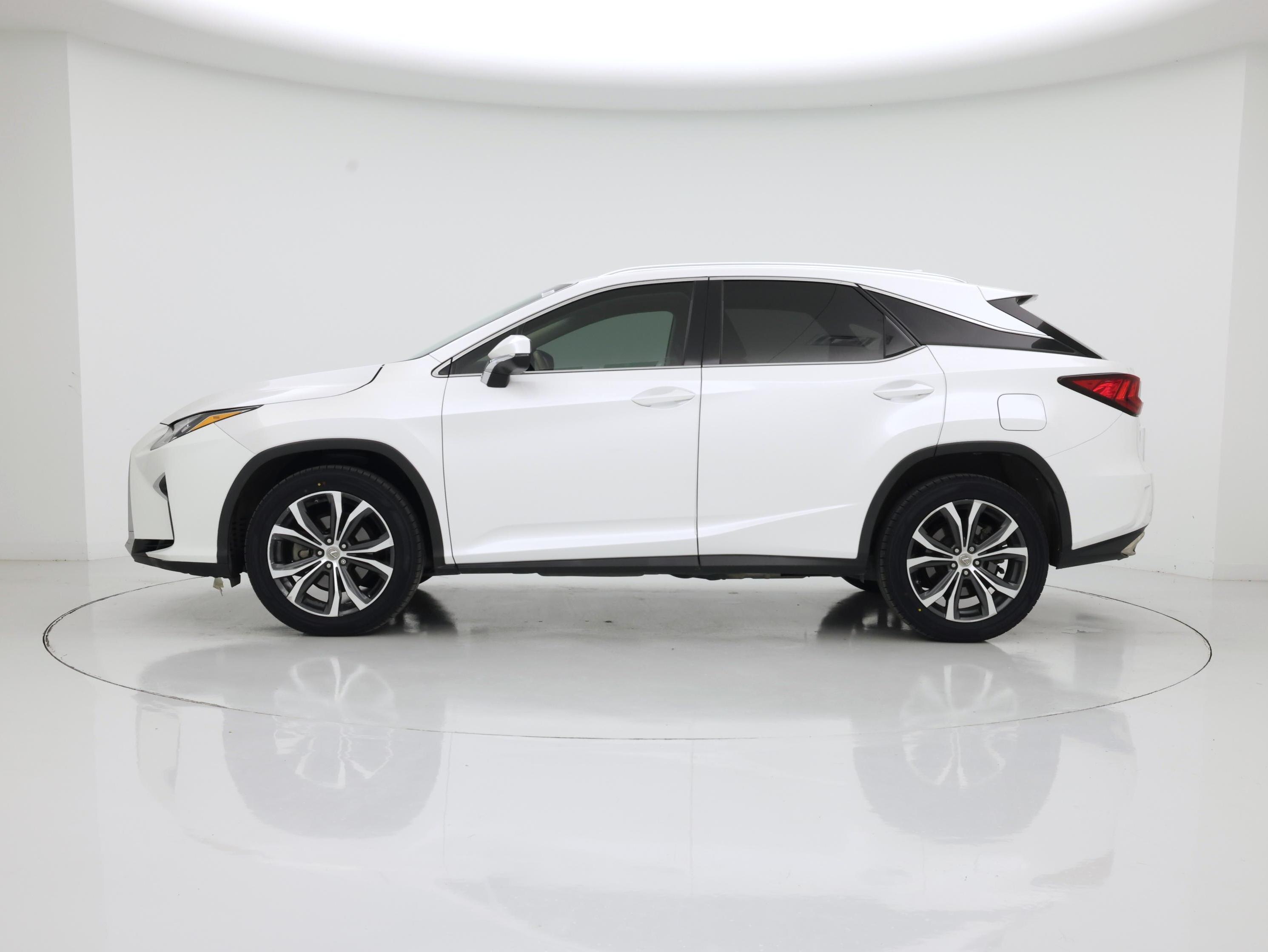 Thumbnail: 2017 Lexus RX - 3