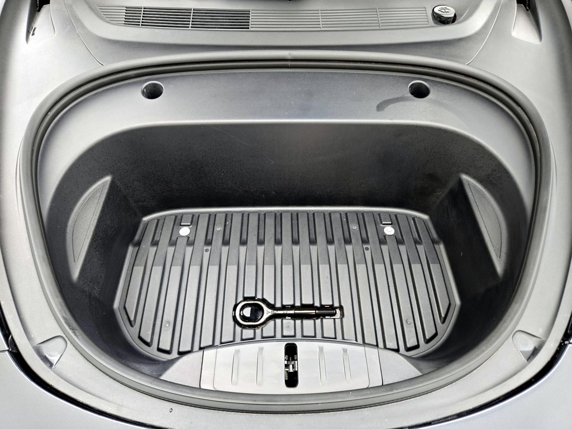 Thumbnail: 2023 Tesla Model 3 - 20