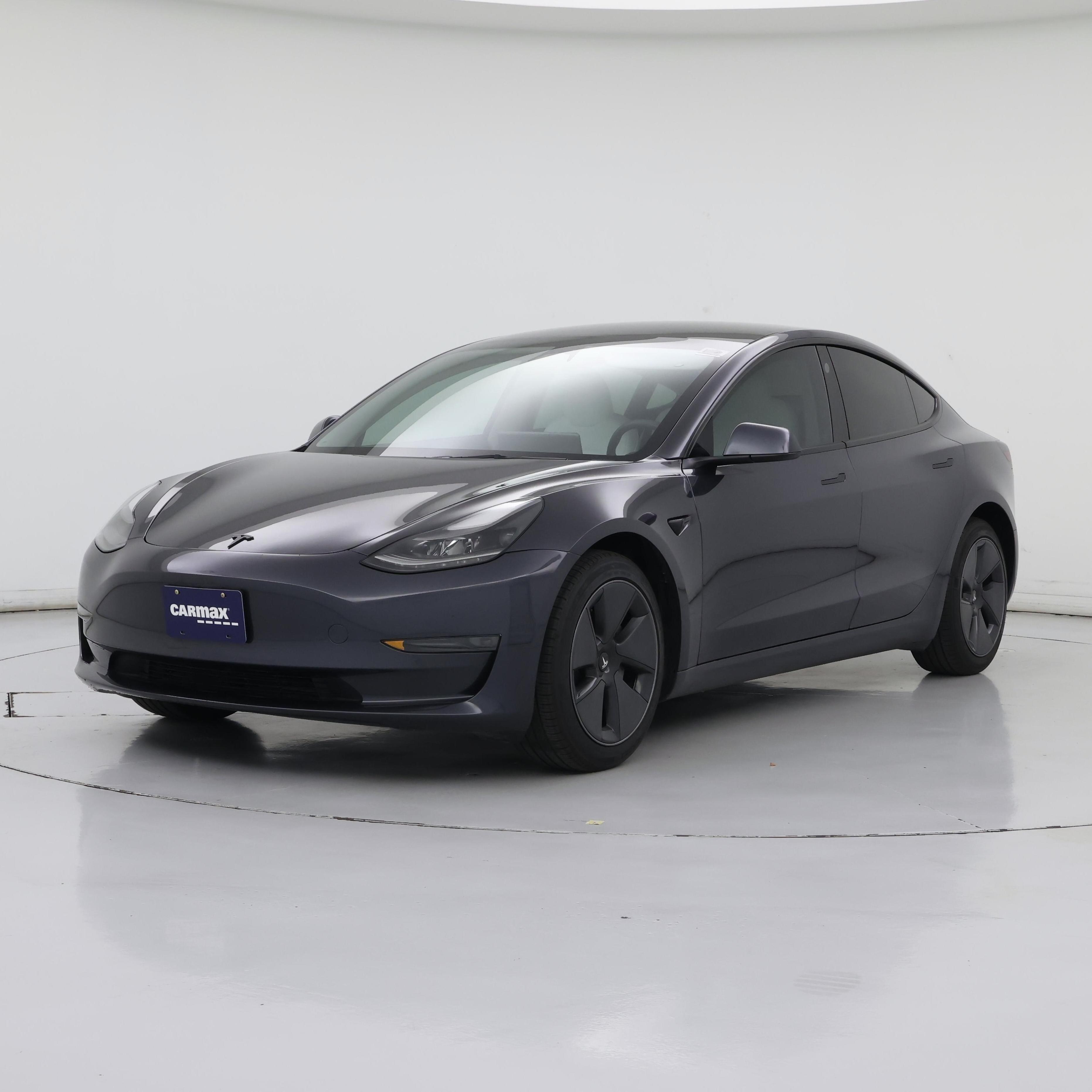 Thumbnail: 2023 Tesla Model 3 - 4