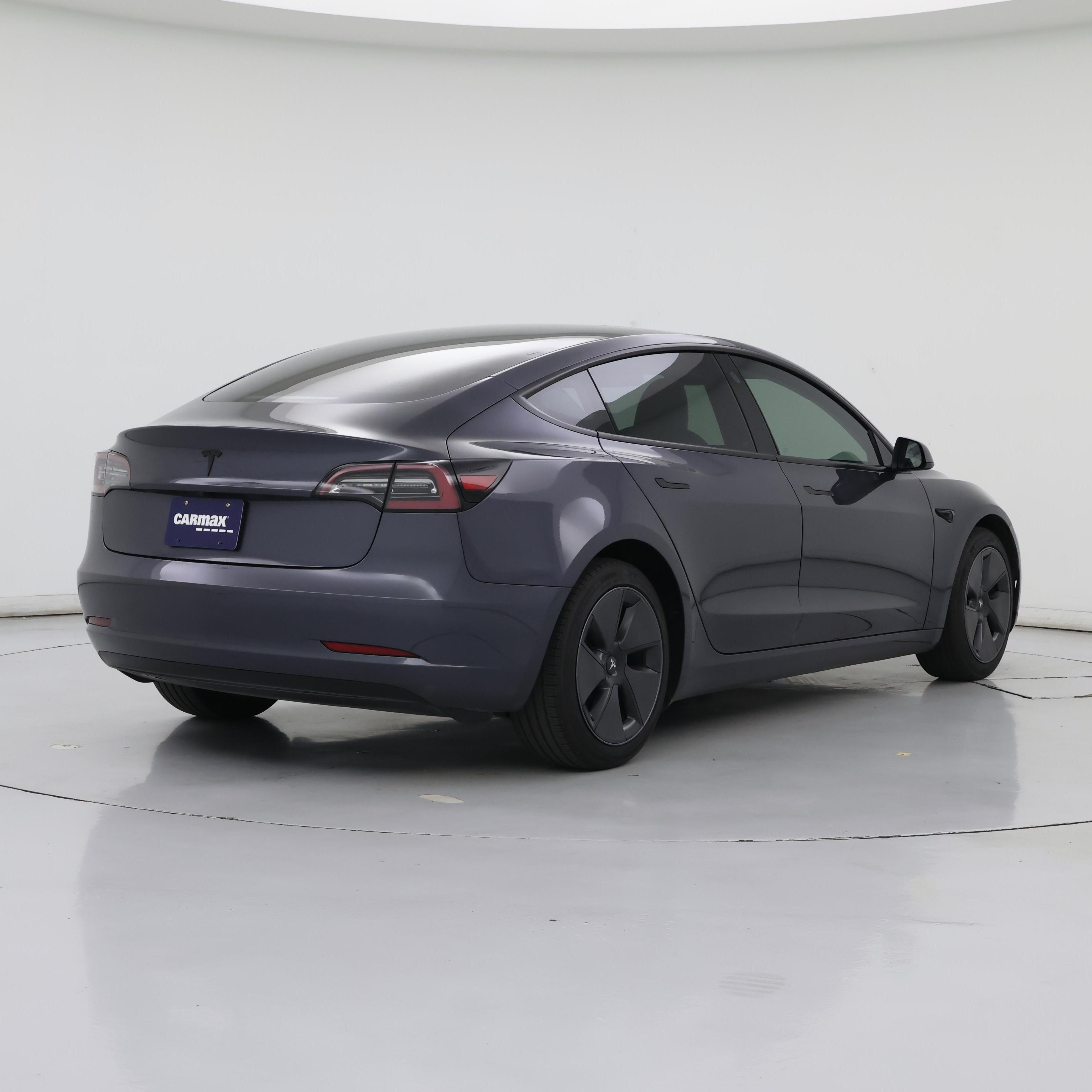 Thumbnail: 2023 Tesla Model 3 - 8