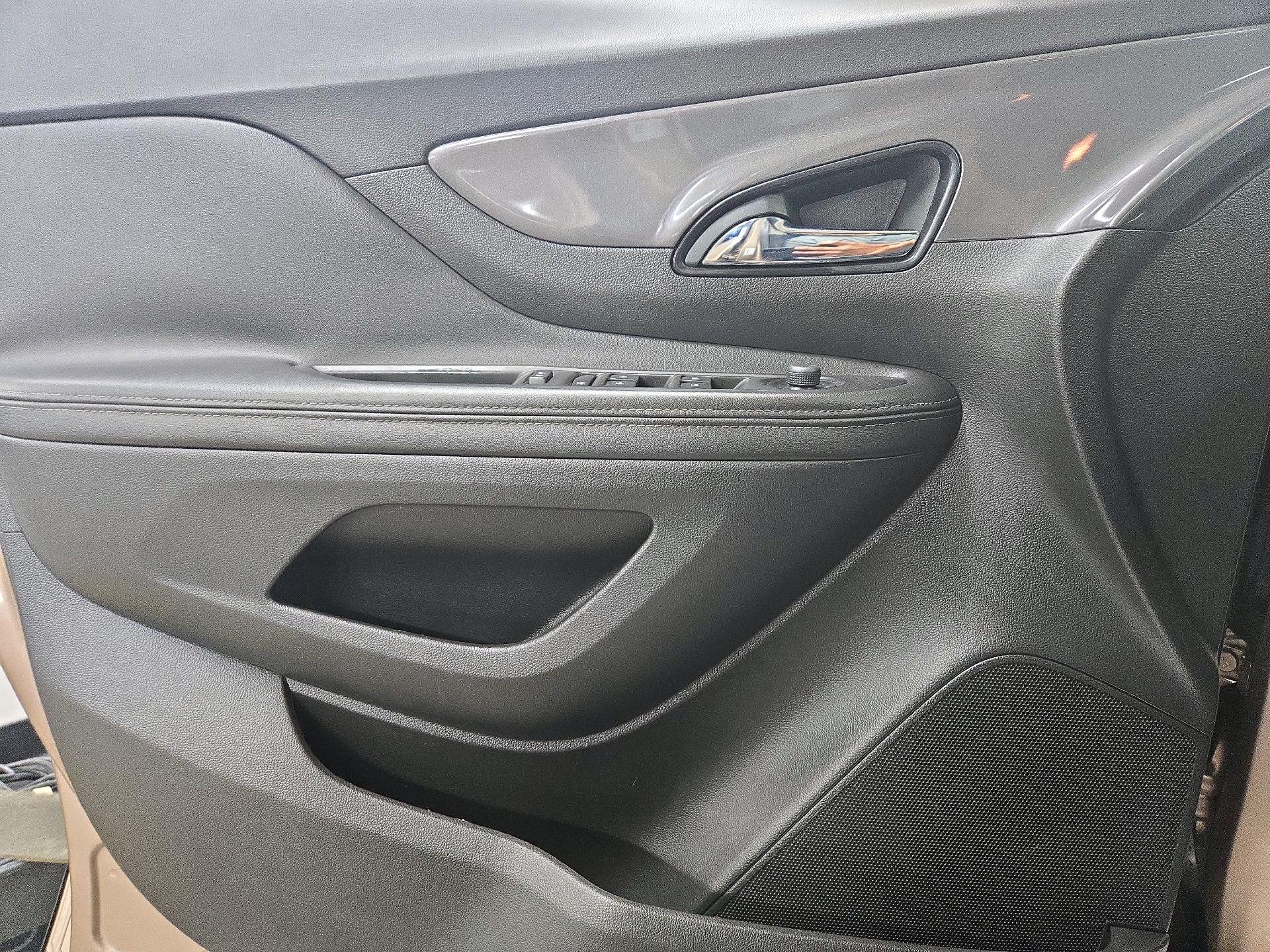 Thumbnail: 2018 Buick Encore - 12