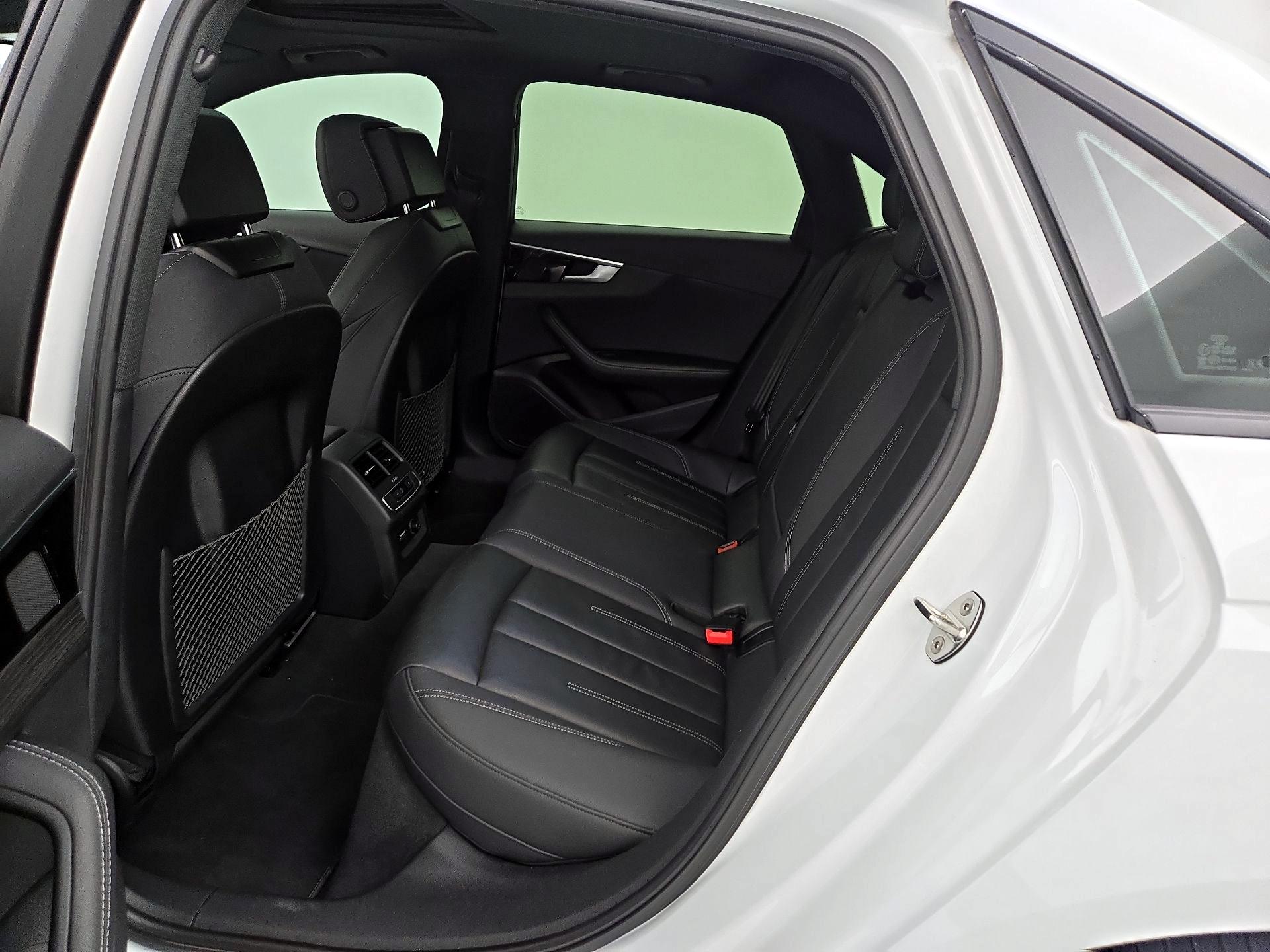 Thumbnail: 2022 Audi A4 - 19