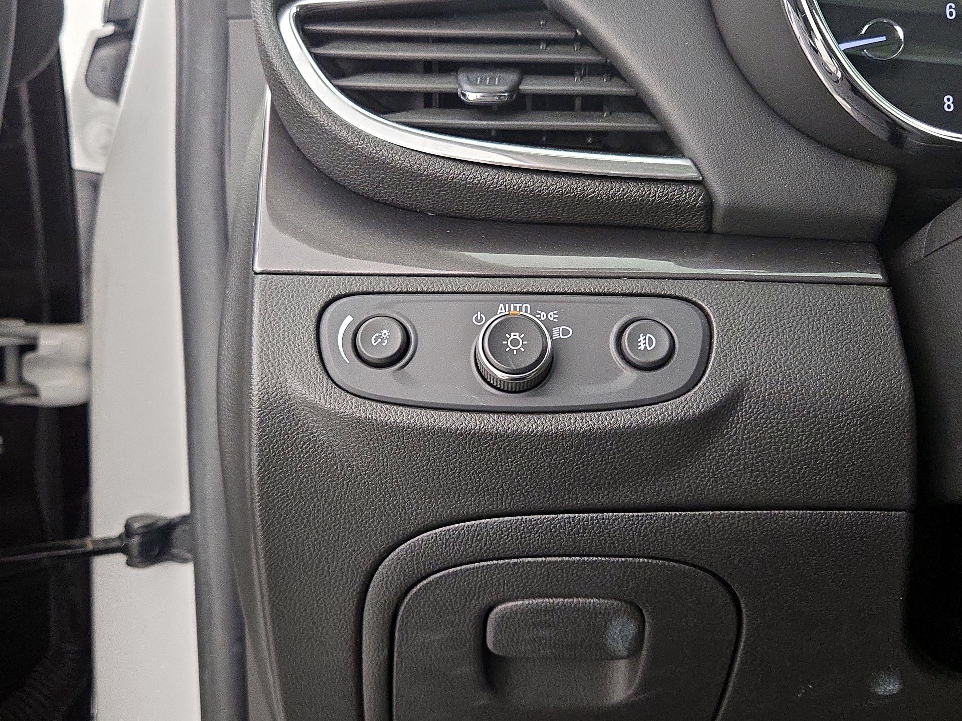 Thumbnail: 2020 Buick Encore - 13