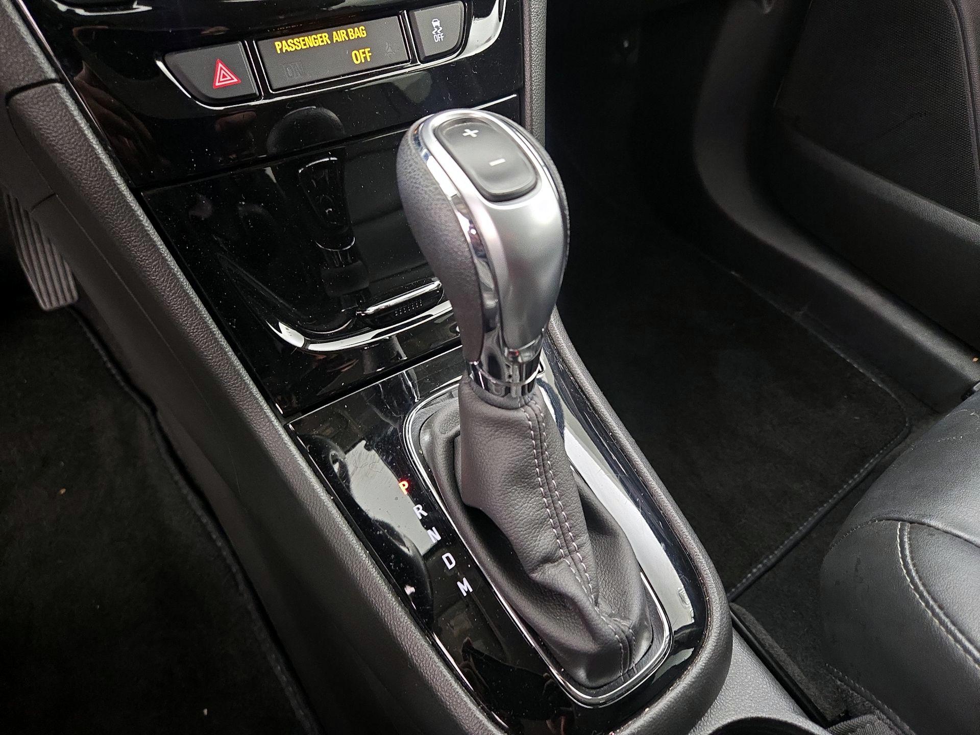 Thumbnail: 2020 Buick Encore - 17